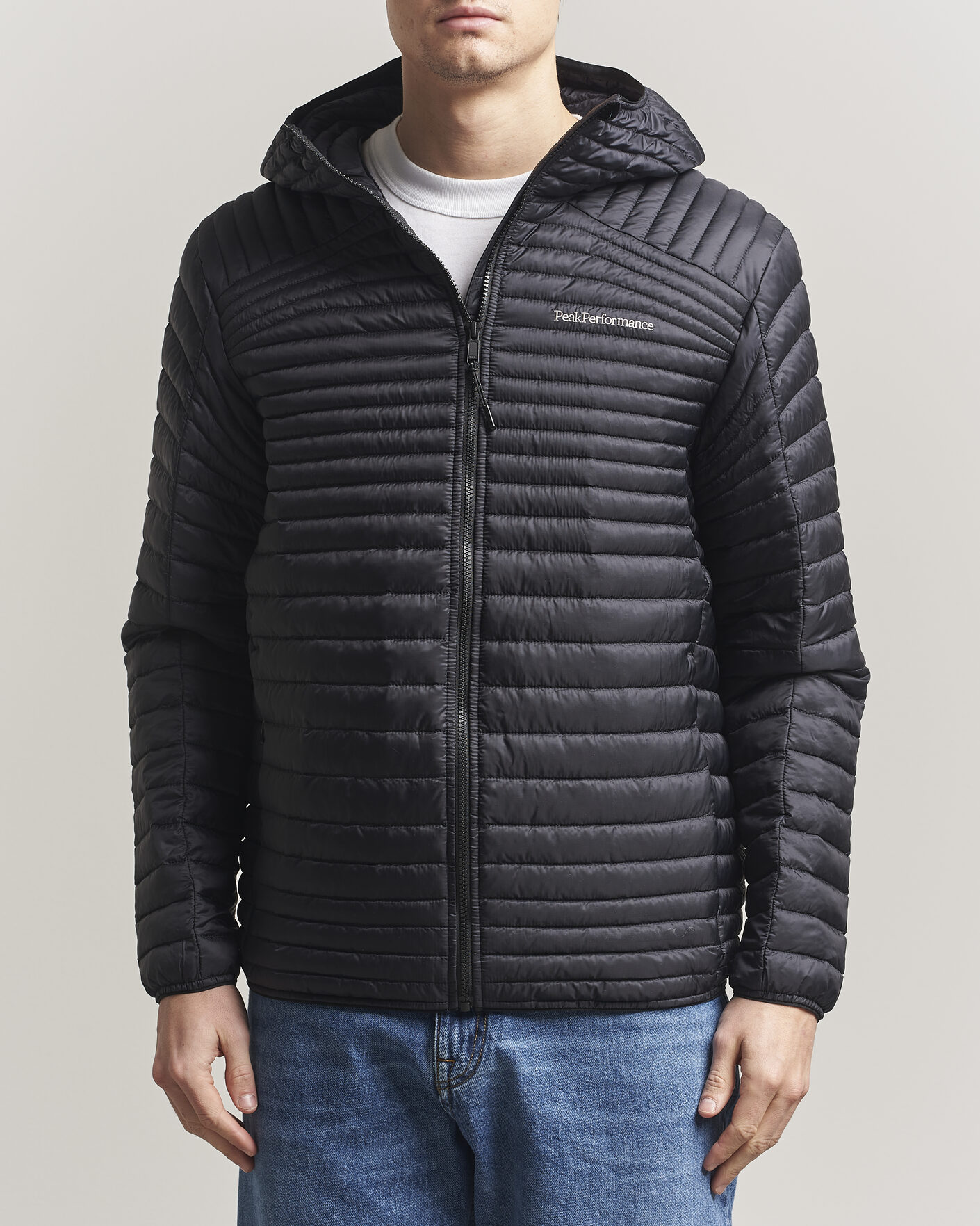 Hombres | Abrigos y chaquetas | Peak Performance | Monolight Insulated Hooded Jacket Black