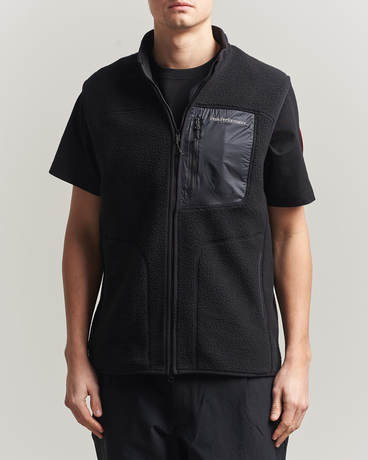 Hombres | Chalecos | Peak Performance | Nature Rush Pile Vest Black