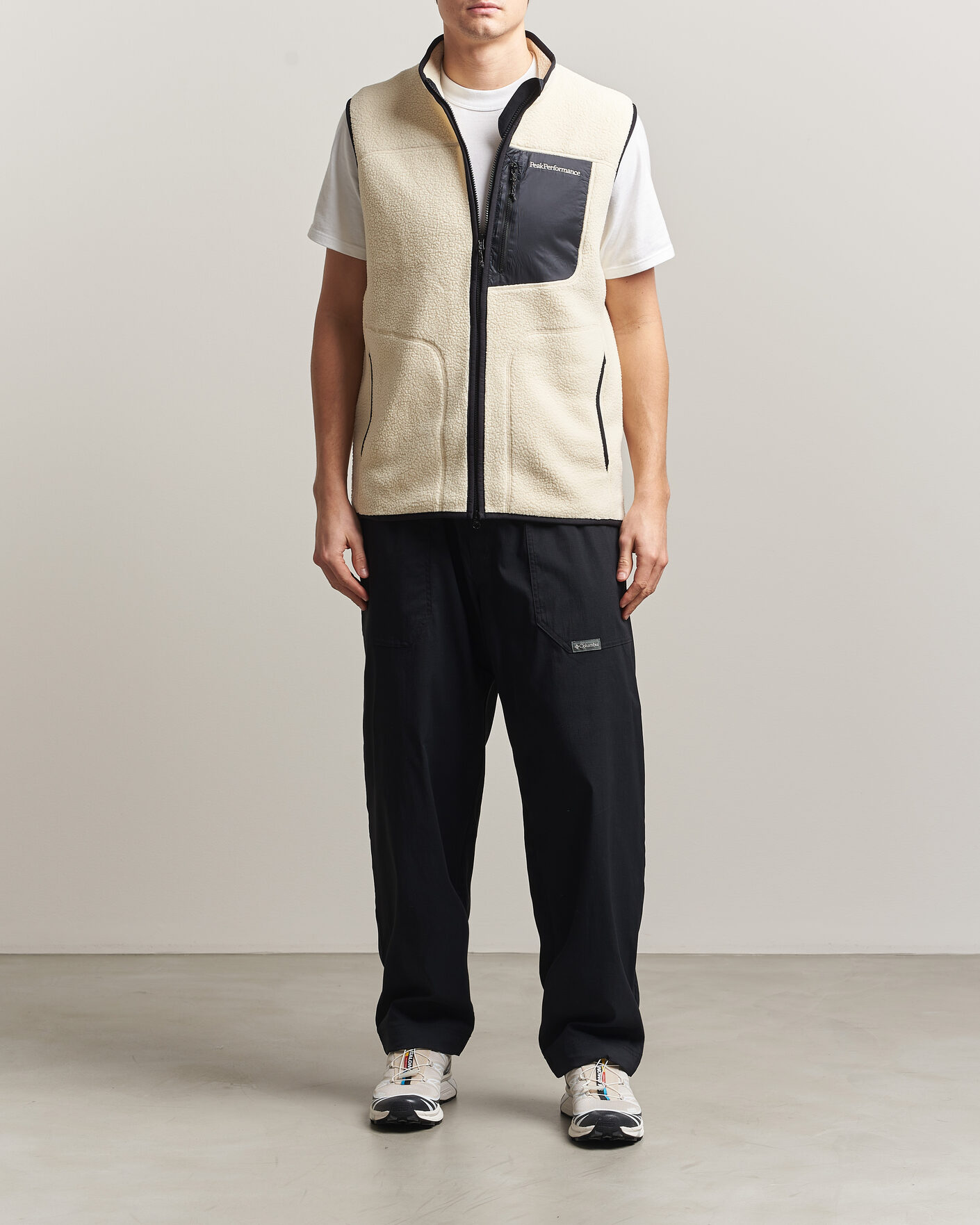 Hombres | Chalecos | Peak Performance | Nature Rush Pile Vest Sand Fog