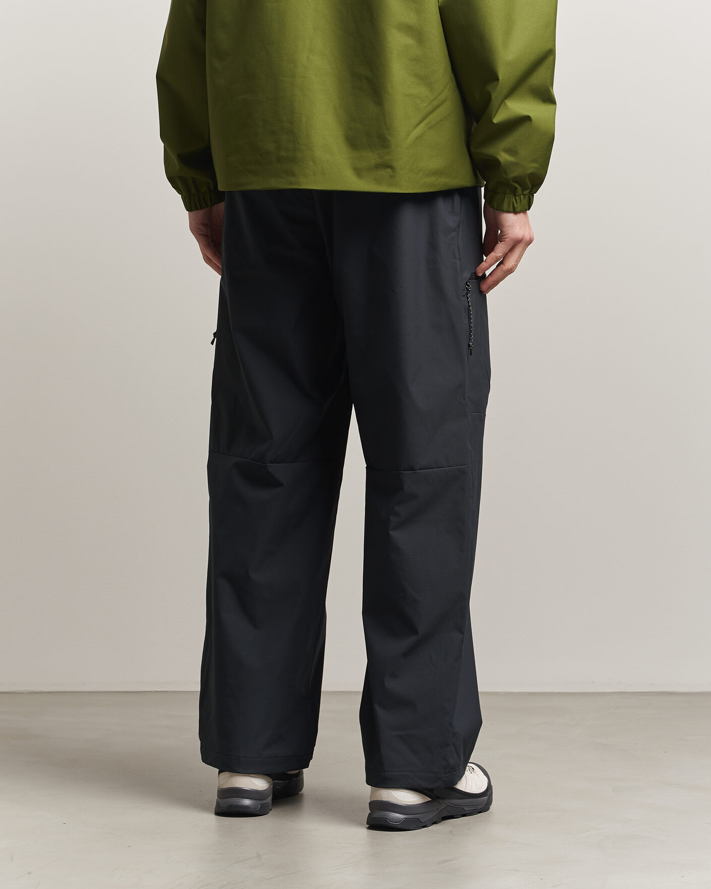 Hombres | Pantalones | Peak Performance | Outdoor Cargo Pants Black