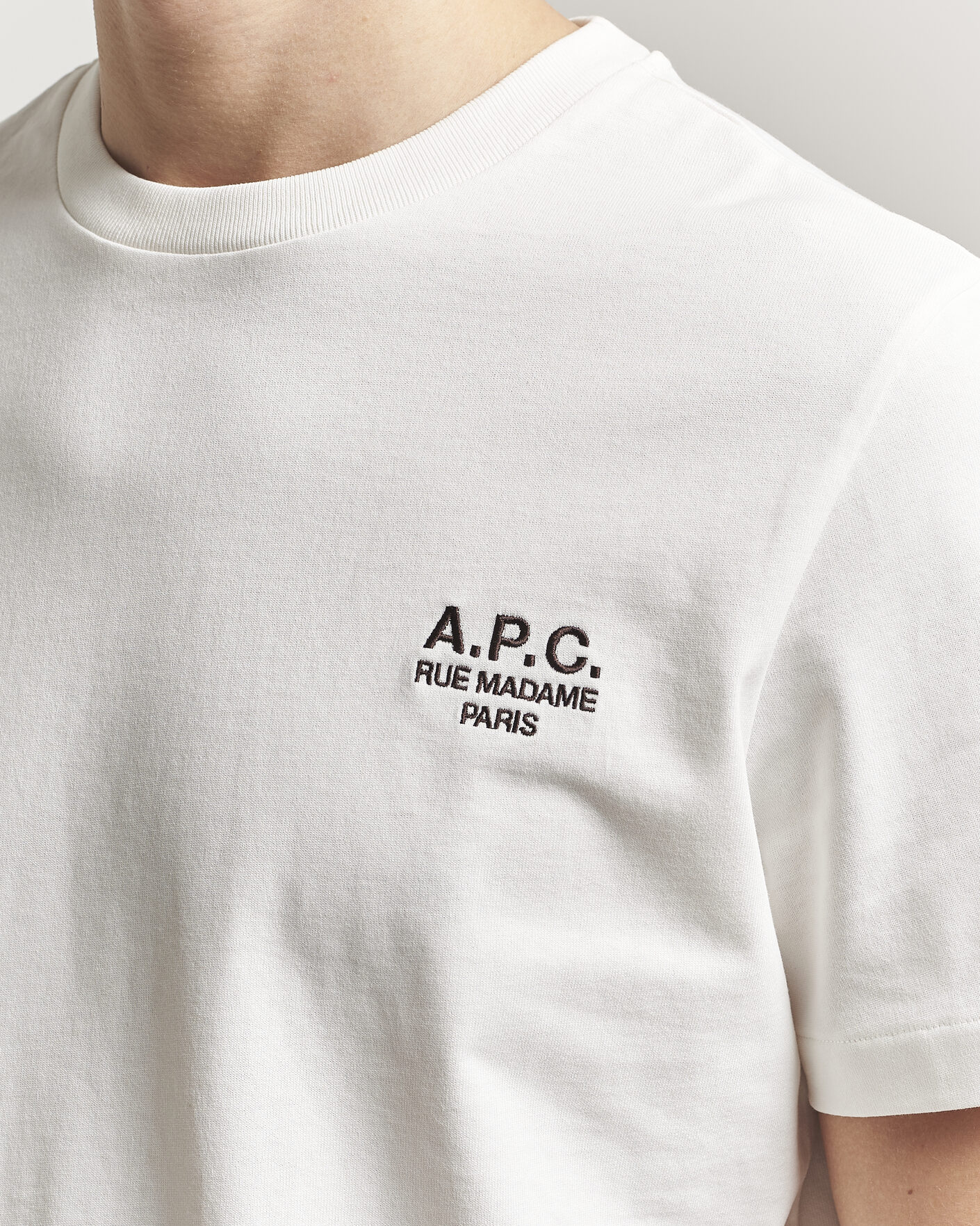 Hombres | Camisetas | A.P.C. | Rue Madame T-Shirt Off White