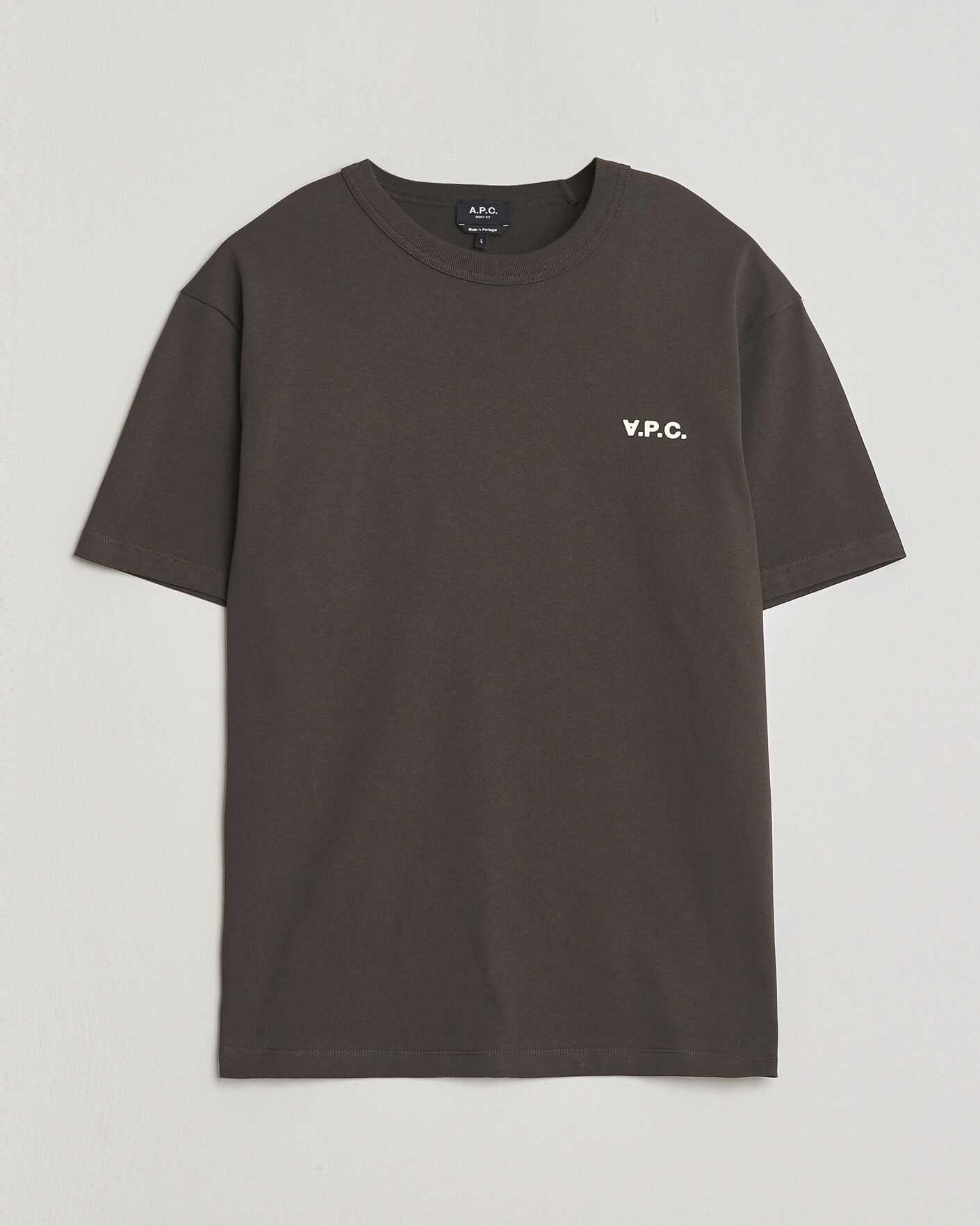 Hombres | Camisetas | A.P.C. | Boxy Fit Petit VPC T-Shirt Ecru Brown