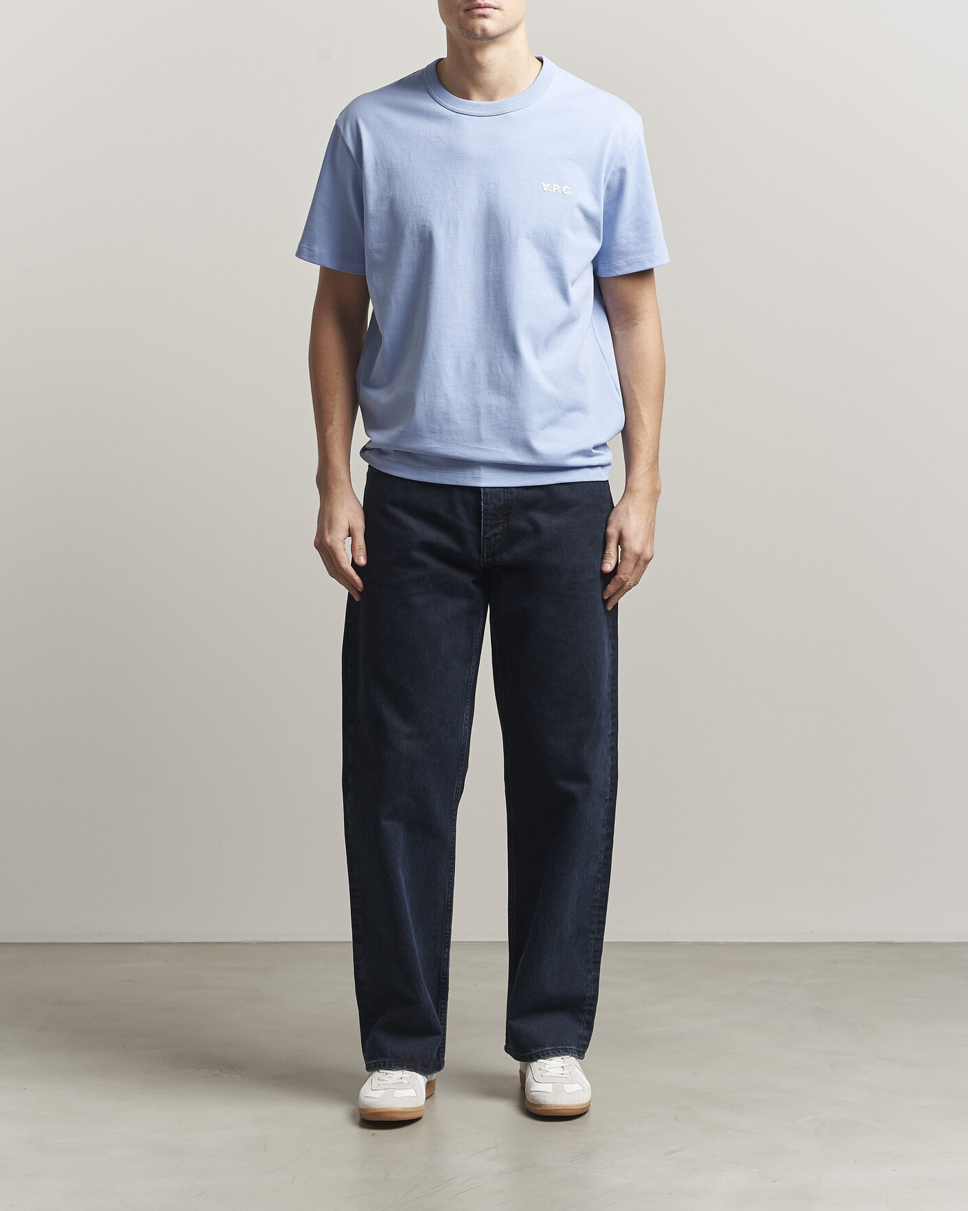 Hombres | Camisetas | A.P.C. | Boxy Fit Petit VPC T-Shirt Light Blue