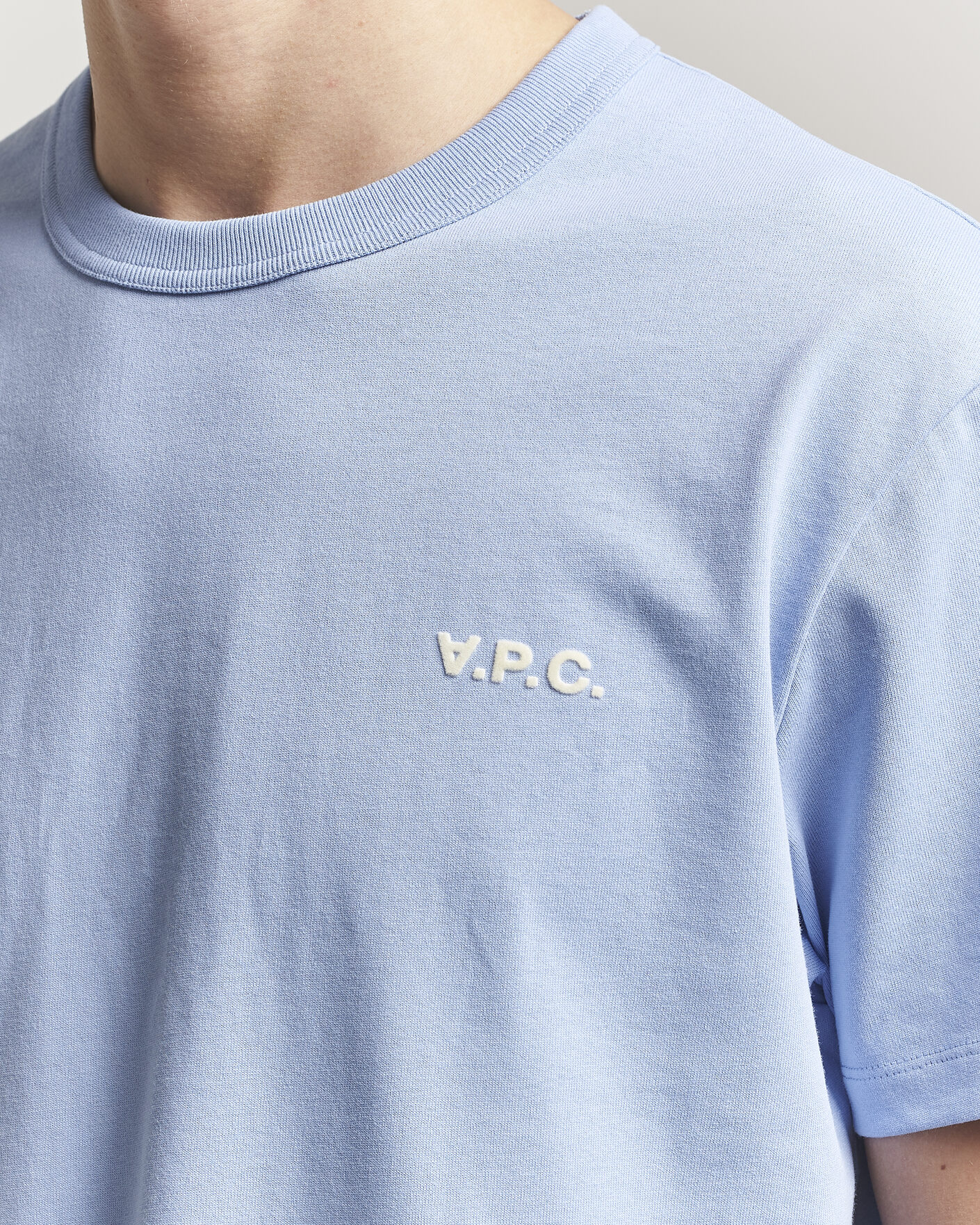 Hombres | Camisetas | A.P.C. | Boxy Fit Petit VPC T-Shirt Light Blue