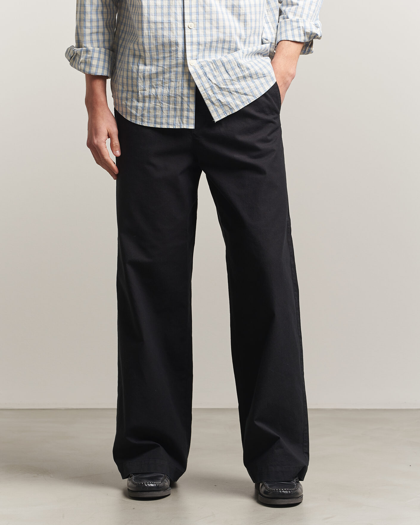 Hombres | Pantalones | A.P.C. | Lou Cotton/Linen Drawstring Trousers Faded Black