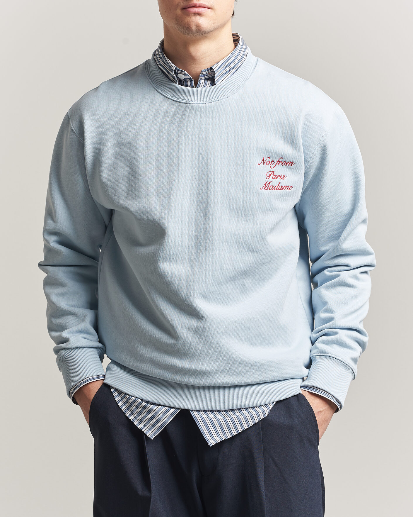 Hombres | Jerséis y prendas de punto | Drôle de Monsieur | Slogan Cursive Sweatshirt Light Blue