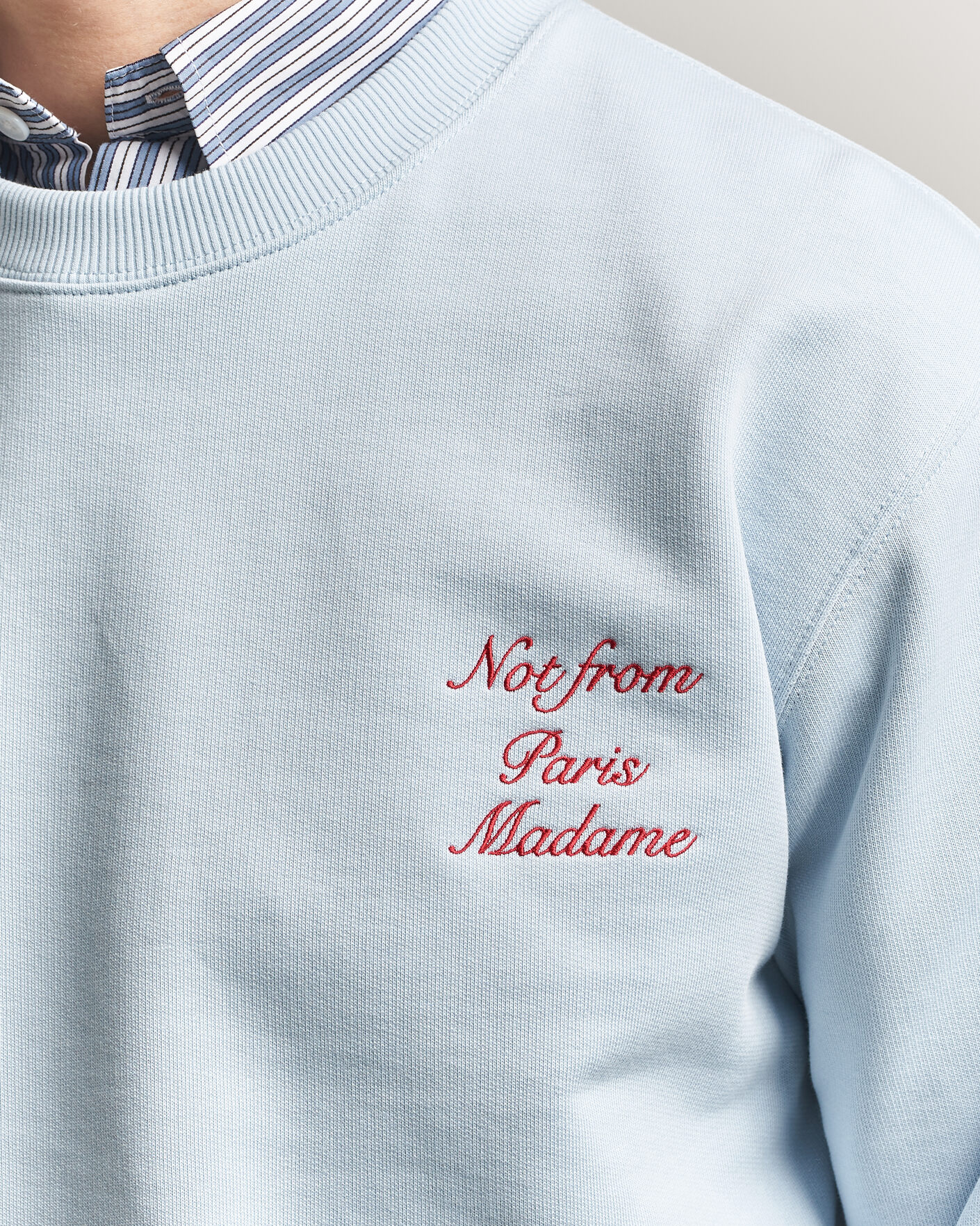 Hombres | Jerséis y prendas de punto | Drôle de Monsieur | Slogan Cursive Sweatshirt Light Blue