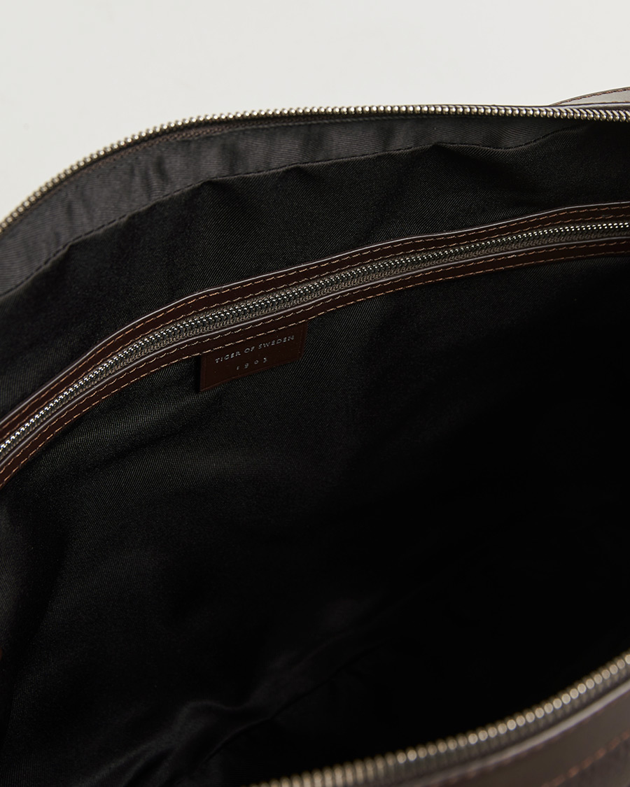 Hombres | Bolsos | Tiger of Sweden | Bosun Grained Leather Briefcase Dark Brown