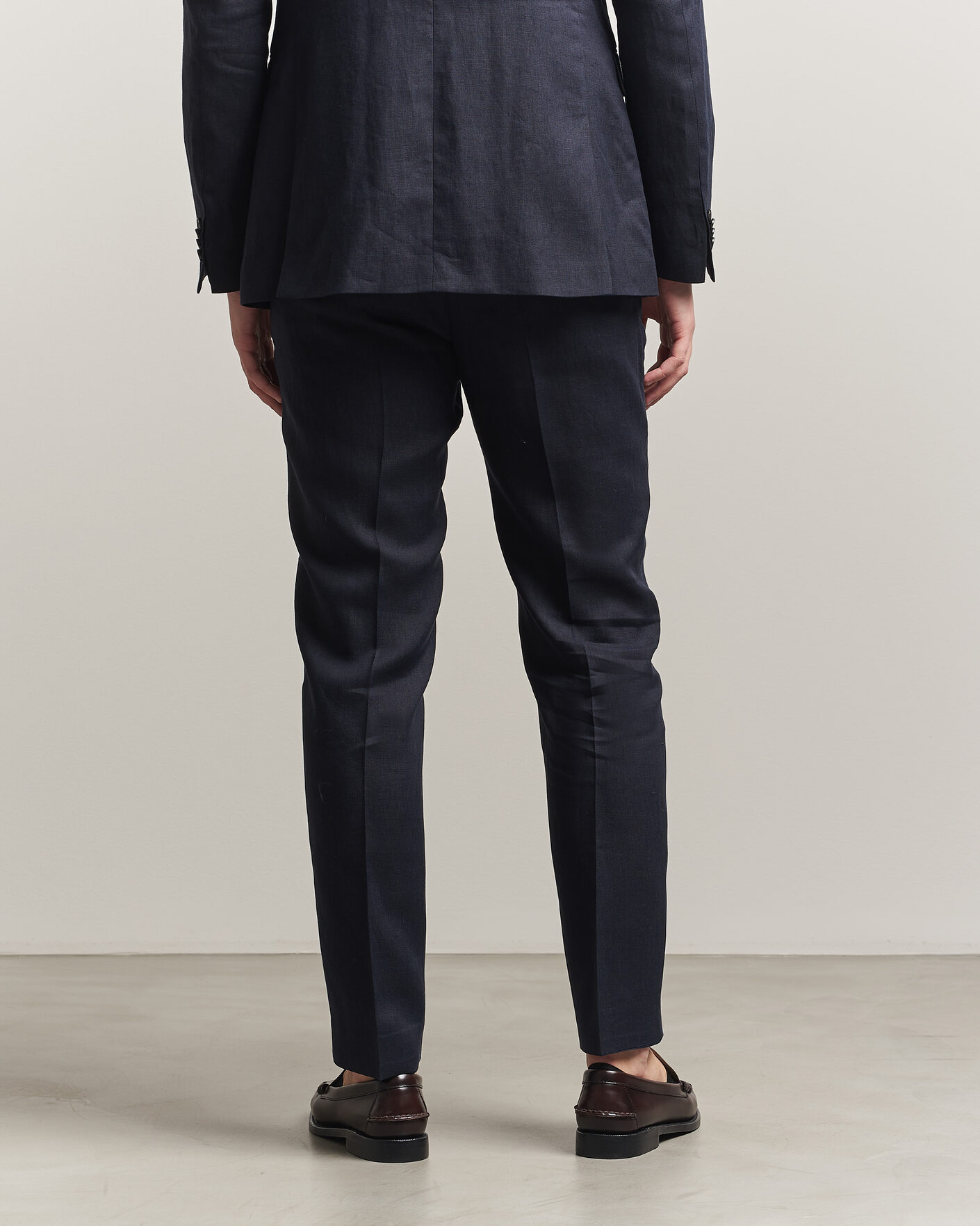 Hombres | Pantalones | Tiger of Sweden | Tenuta Linen Suit Trousers Midnight Blue