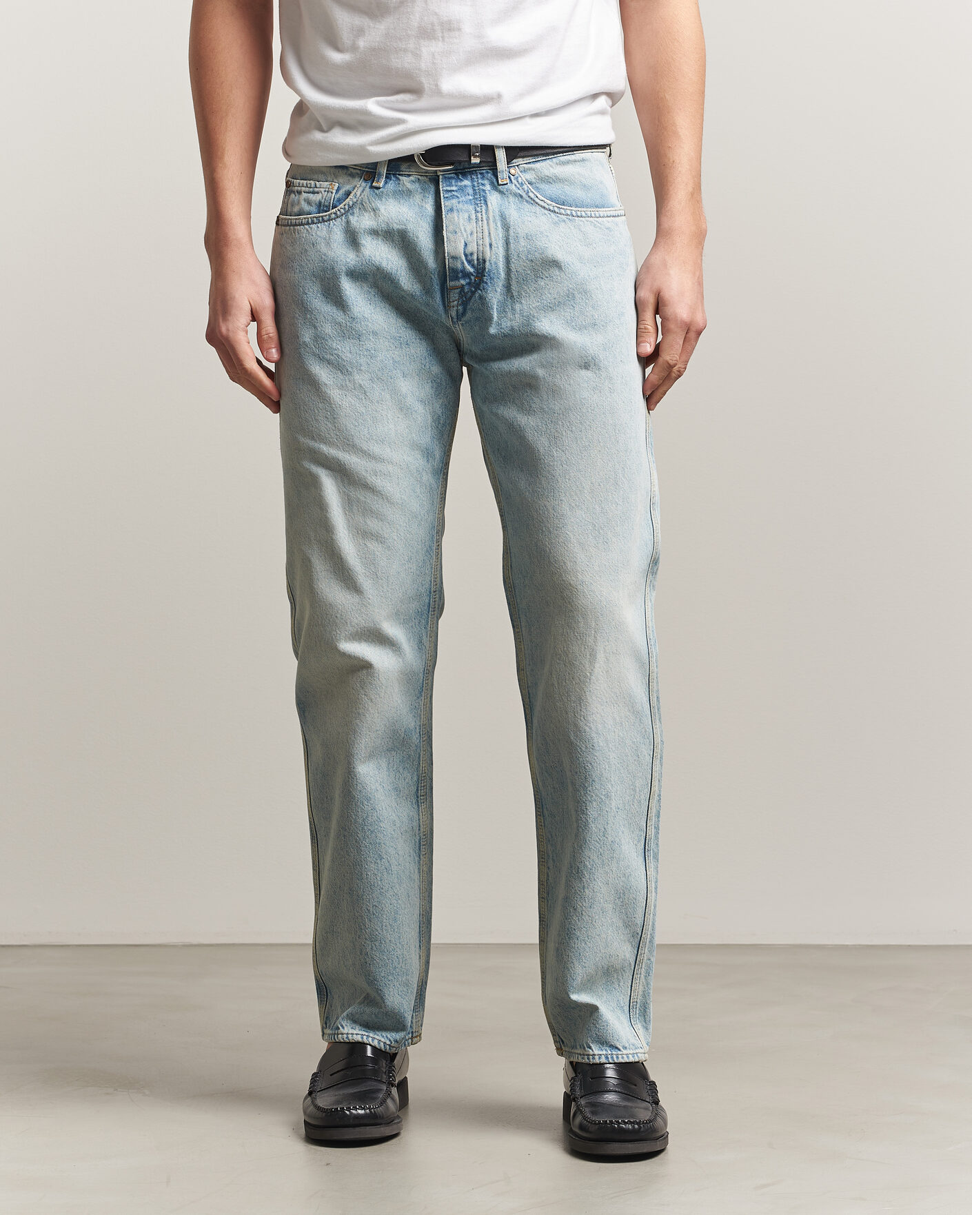 Hombres | Pantalones | Tiger of Sweden | Marty Jeans Light Blue