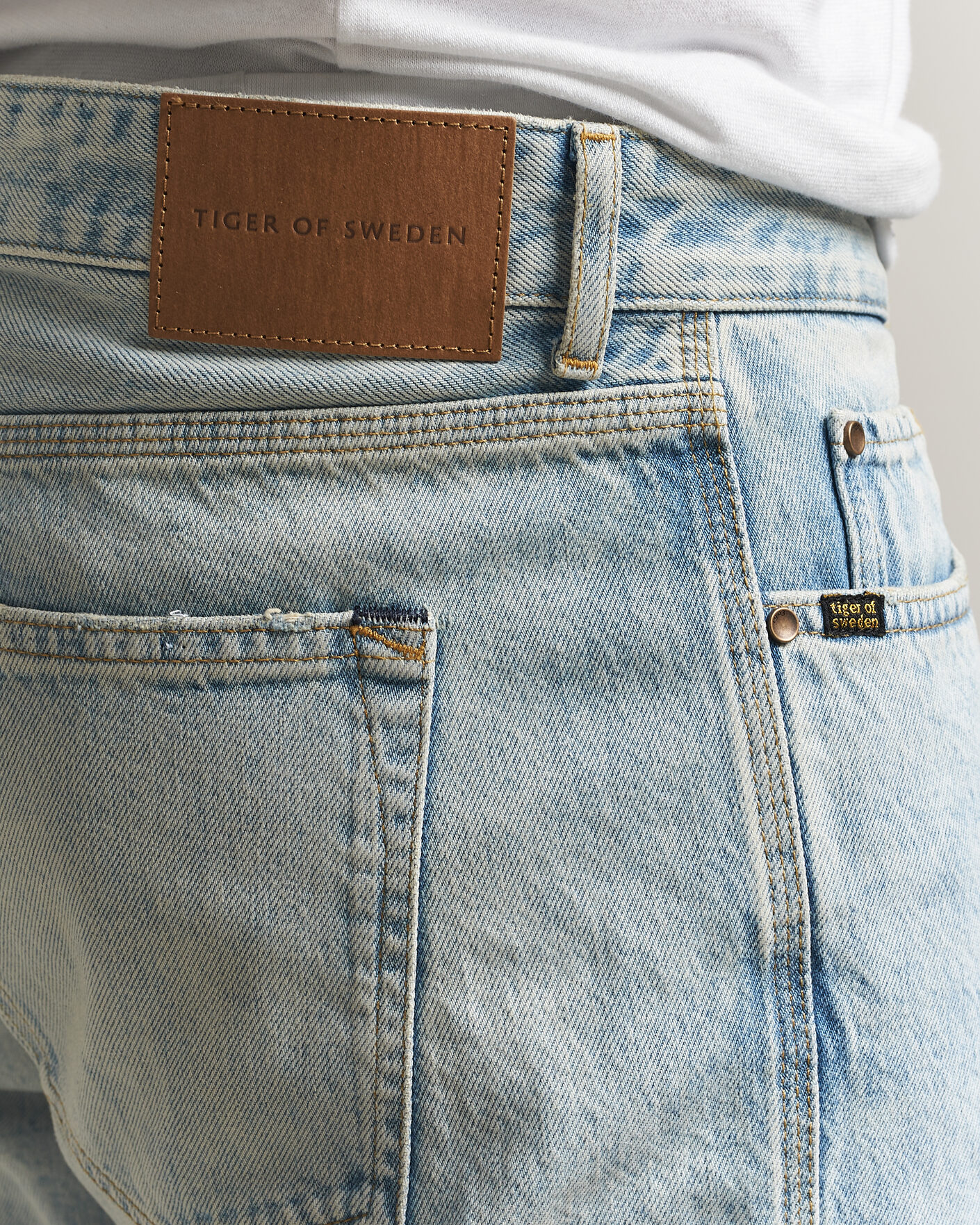 Hombres | Pantalones | Tiger of Sweden | Marty Jeans Light Blue