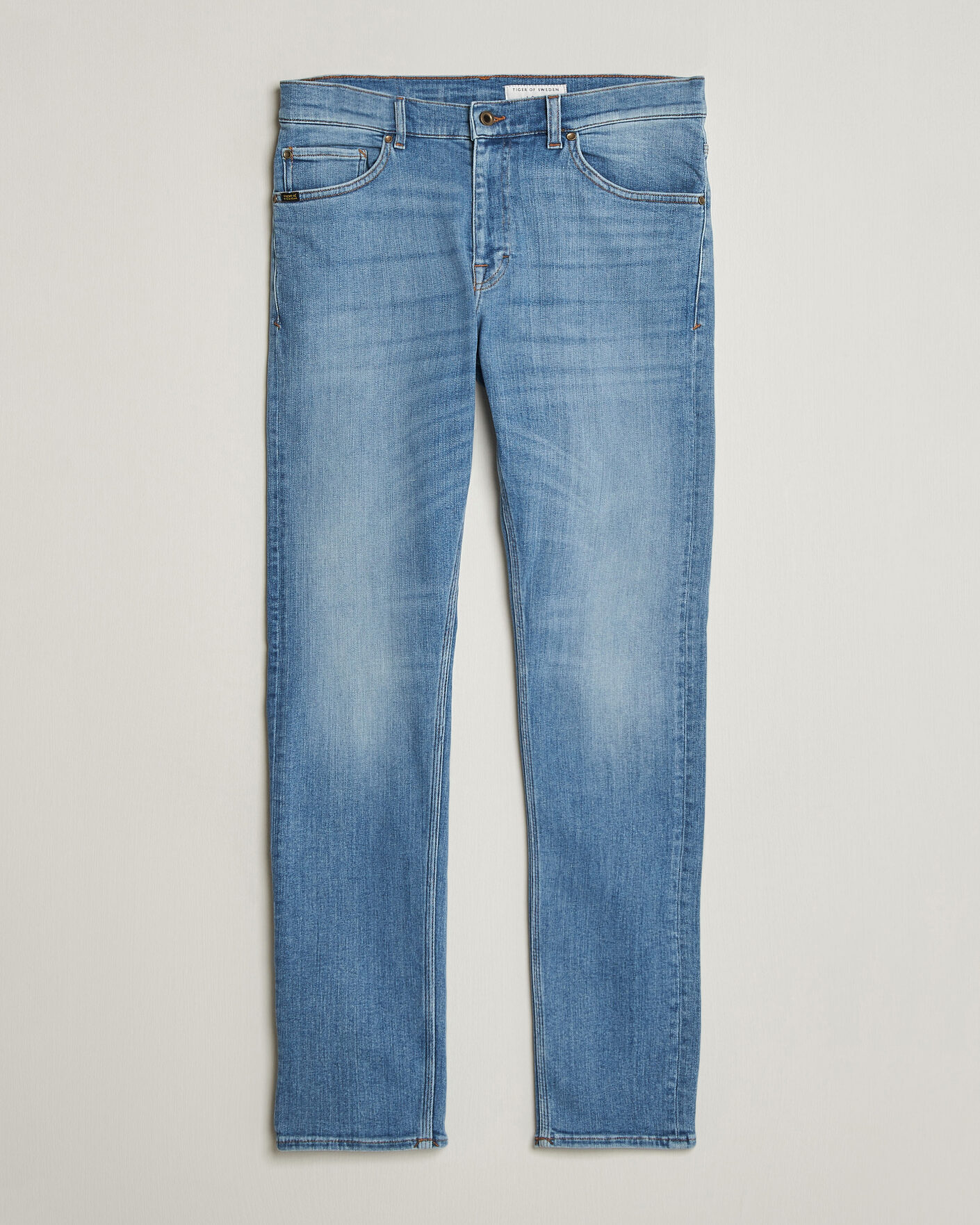 Hombres | Pantalones | Tiger of Sweden | Evolve Jeans Light Blue