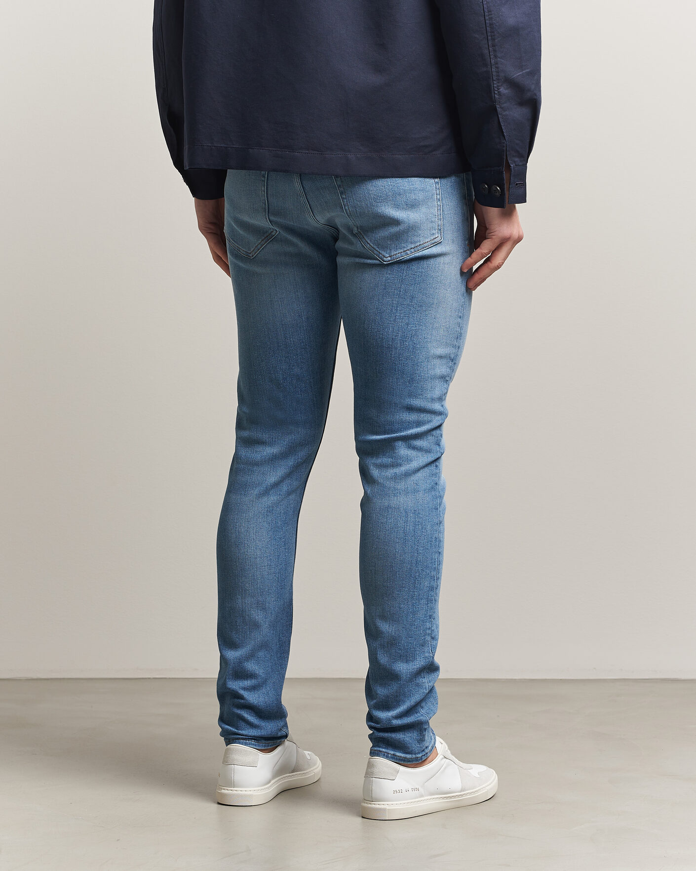 Hombres | Pantalones | Tiger of Sweden | Evolve Jeans Light Blue