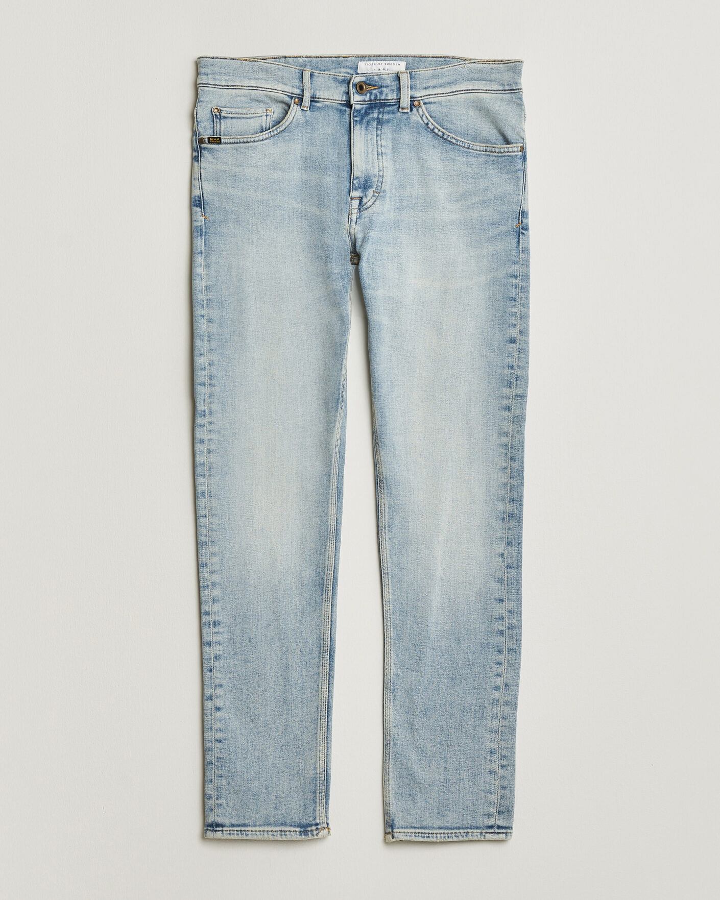 Hombres | Pantalones | Tiger of Sweden | Evolve Jeans Light Blue