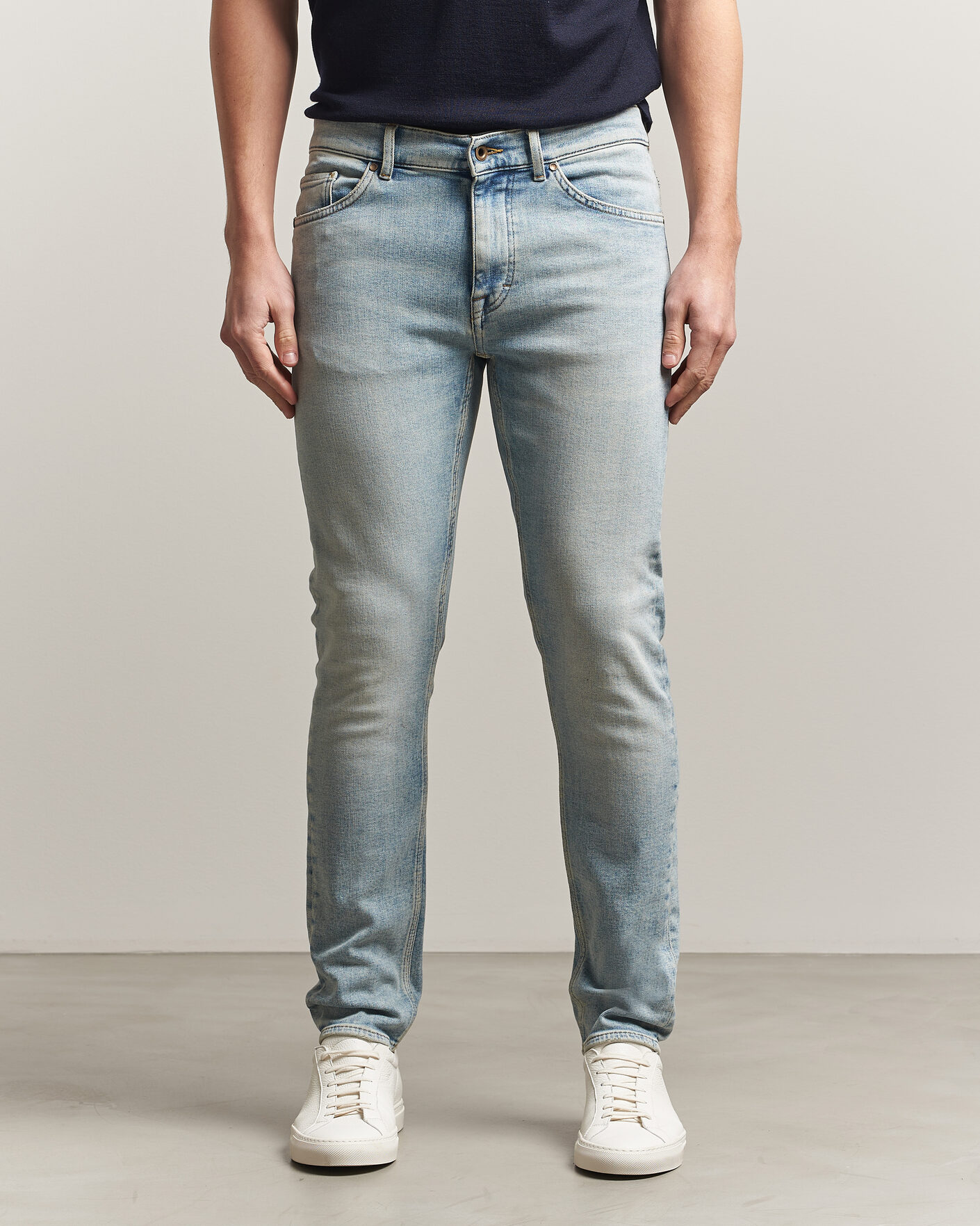Hombres | Pantalones | Tiger of Sweden | Evolve Jeans Light Blue