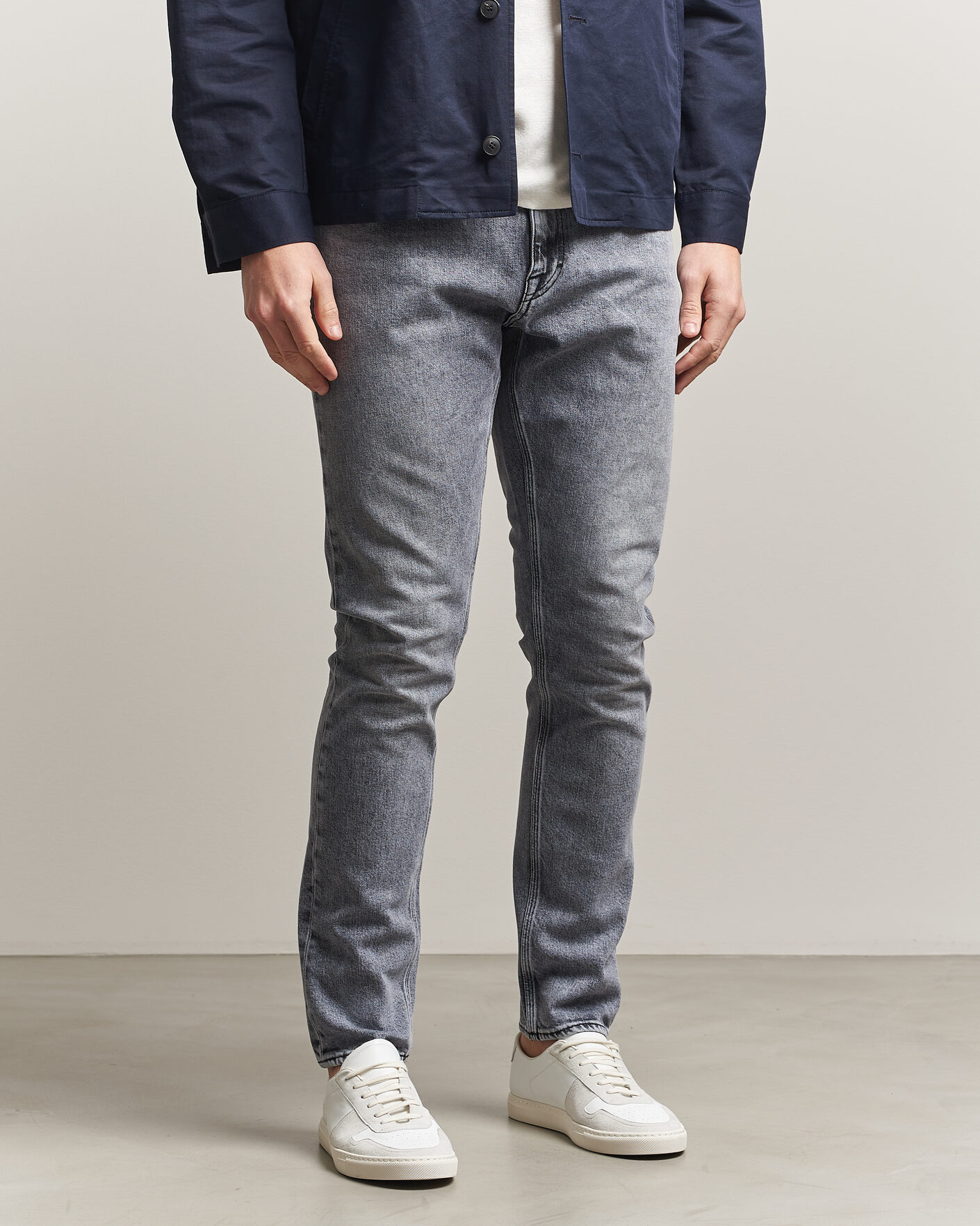 Hombres | Pantalones | Tiger of Sweden | Pistolero Jeans Washed Grey
