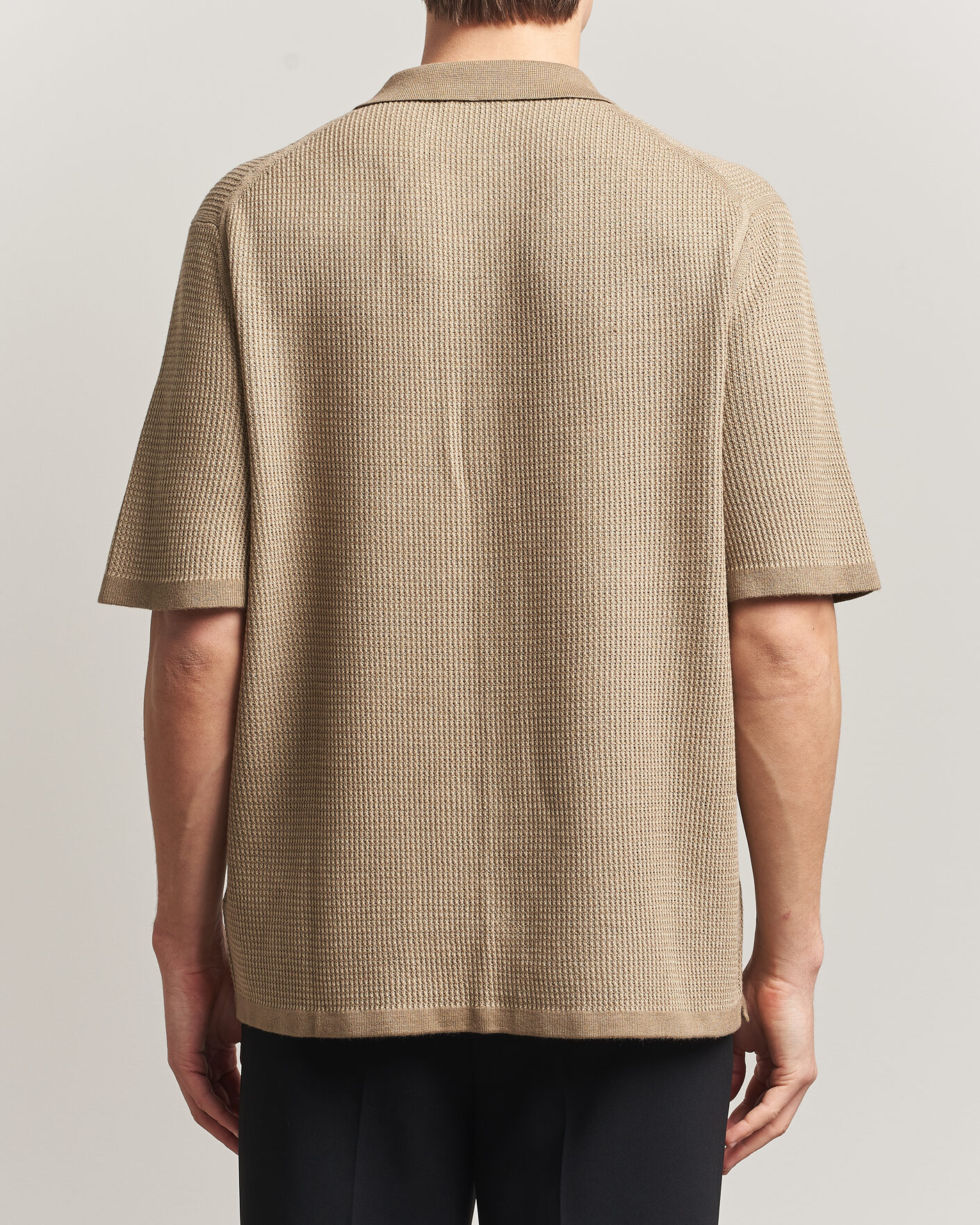 Hombres | Camisas | Tiger of Sweden | River Knitted Short Sleeve Shirt Umber Brown