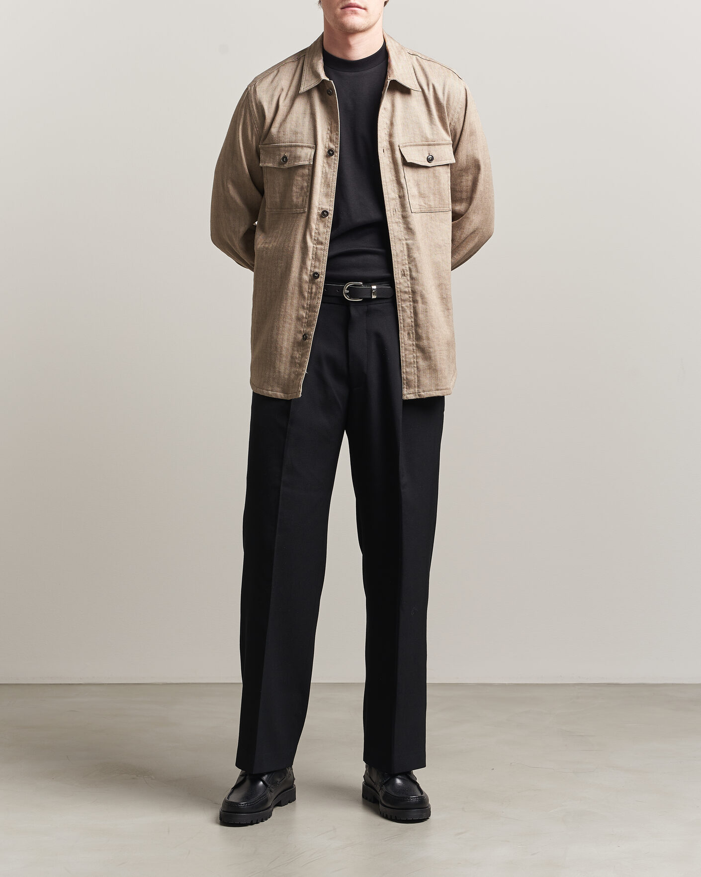 Hombres | Camisas | Tiger of Sweden | Bishop Linen Overshirt Vintage Beige