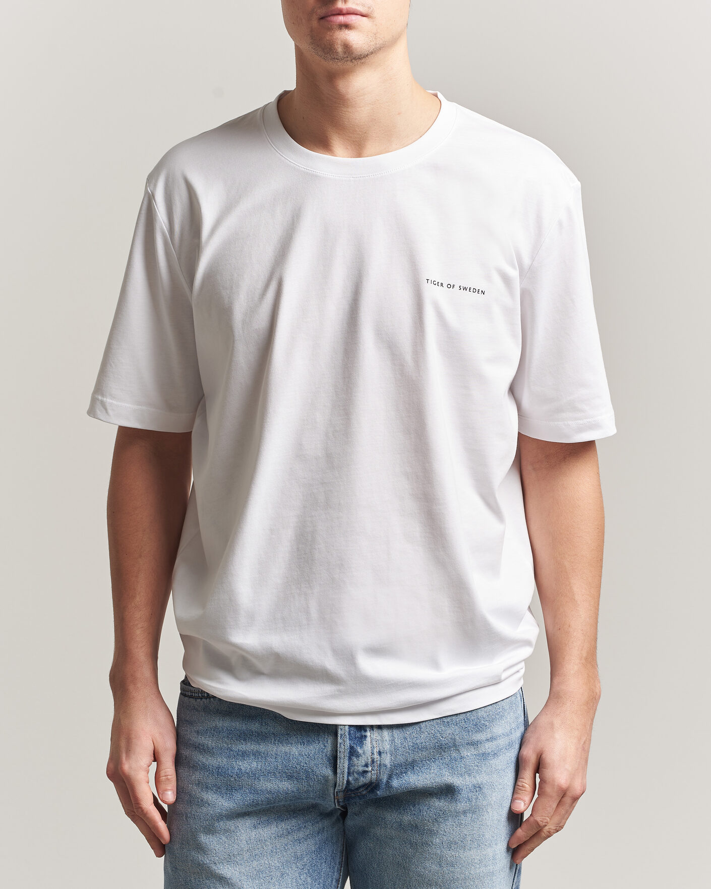 Hombres | Camisetas | Tiger of Sweden | Pro Cotton Logo T-Shirt Pure White