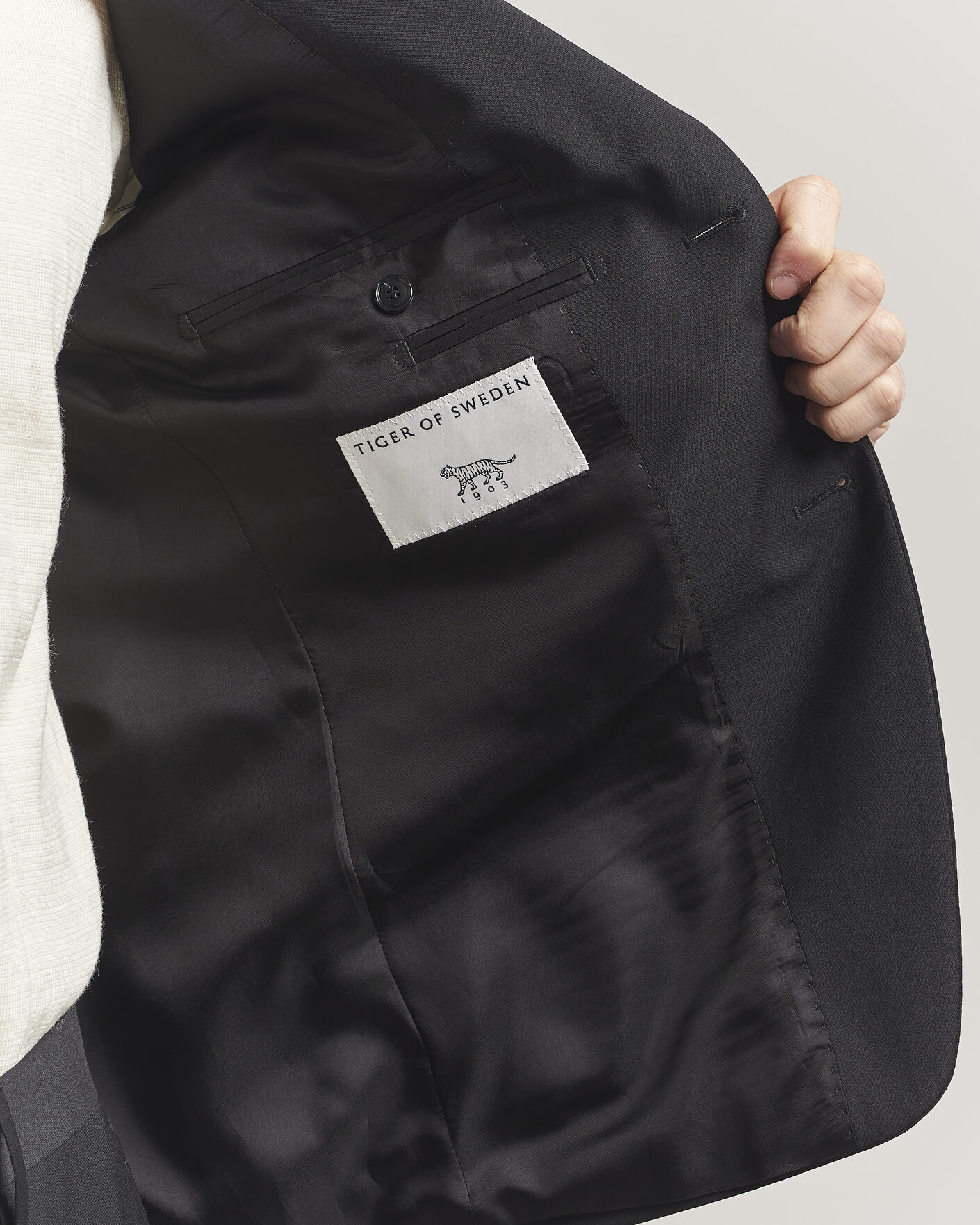 Hombres | Blazers | Tiger of Sweden | Jamie Wool Travel Suit Blazer Black