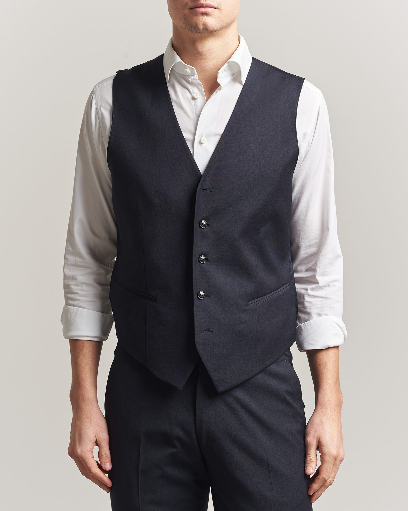 Hombres | Chalecos | Tiger of Sweden | Winston Wool Travel Waistcoat Dark Ink