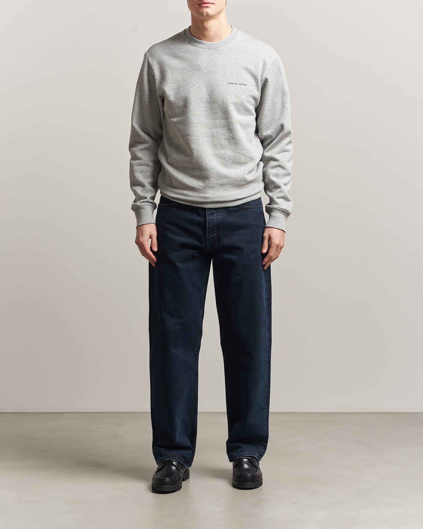Hombres | Jerséis y prendas de punto | Tiger of Sweden | Emerson Crew Neck Sweatshirt Grey Melange