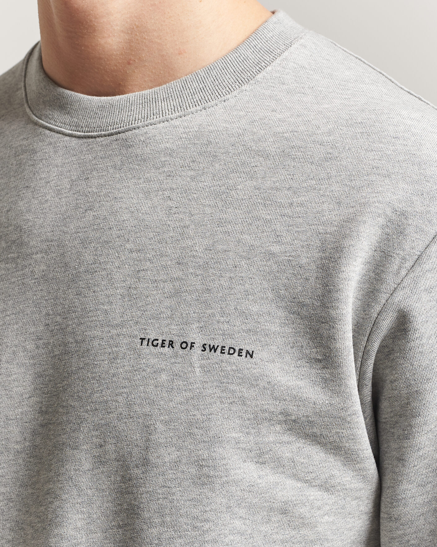 Hombres | Jerséis y prendas de punto | Tiger of Sweden | Emerson Crew Neck Sweatshirt Grey Melange