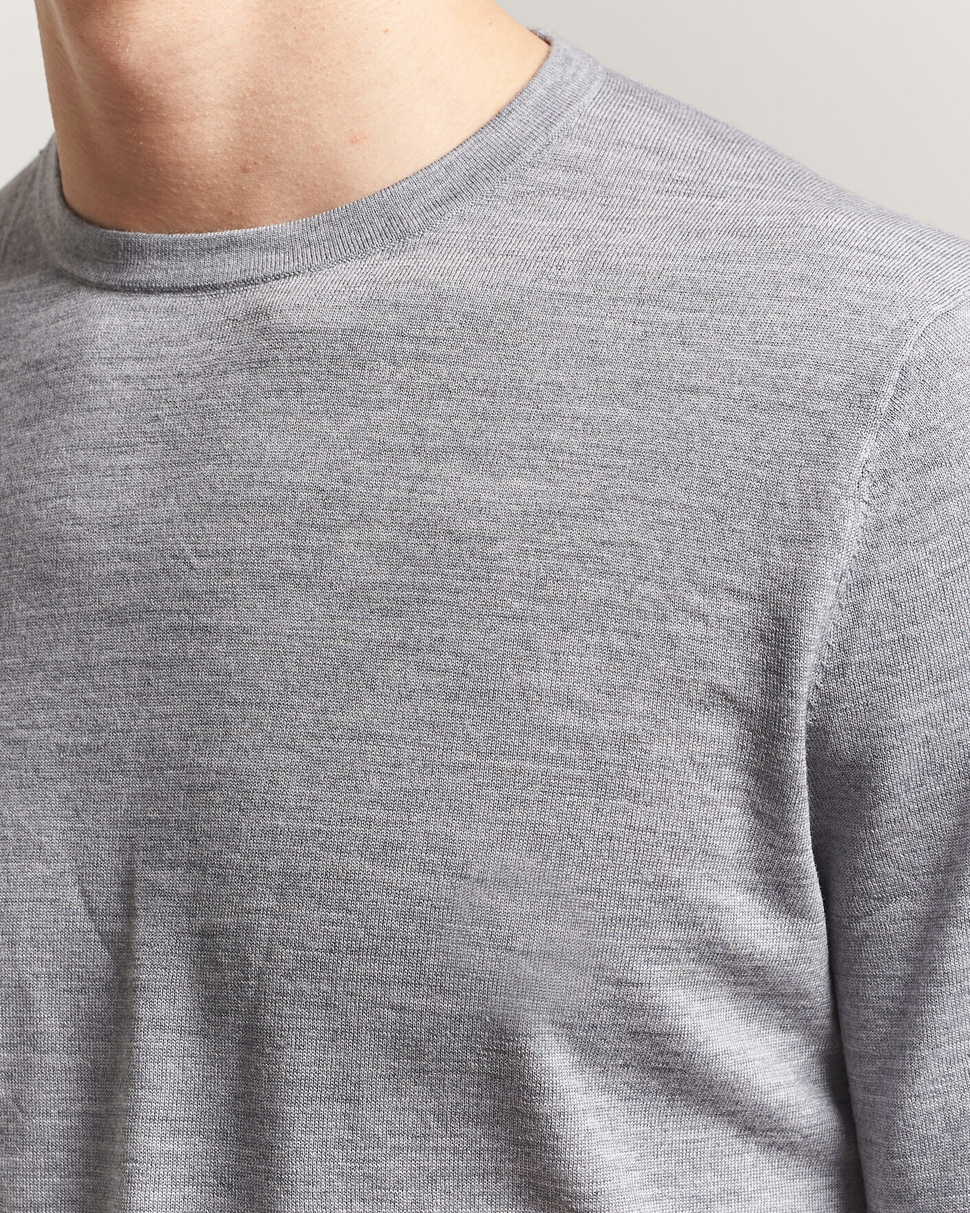 Hombres | Camisetas | Tiger of Sweden | Connor Knitted Crew Neck T-Shirt Grey Melange