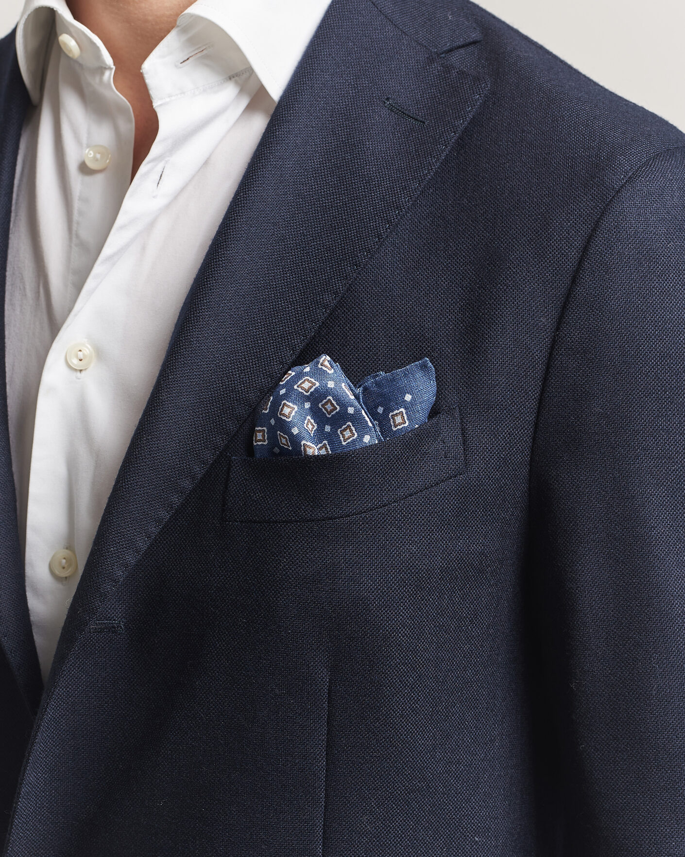 Hombres | Pañuelos de bolsillo | Amanda Christensen | Linen Medallion Pocket Square Navy
