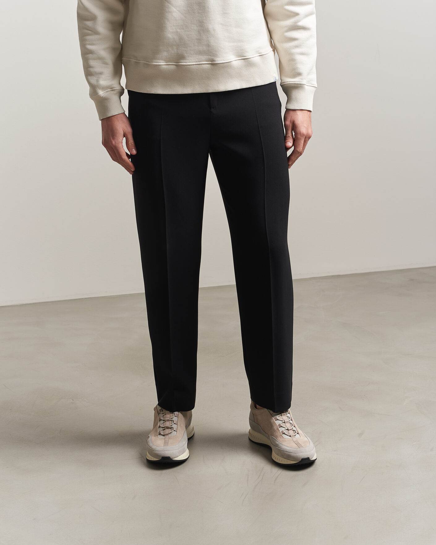Hombres | Zapatillas | John Lobb | Laced Running Sneakers Sand Suede