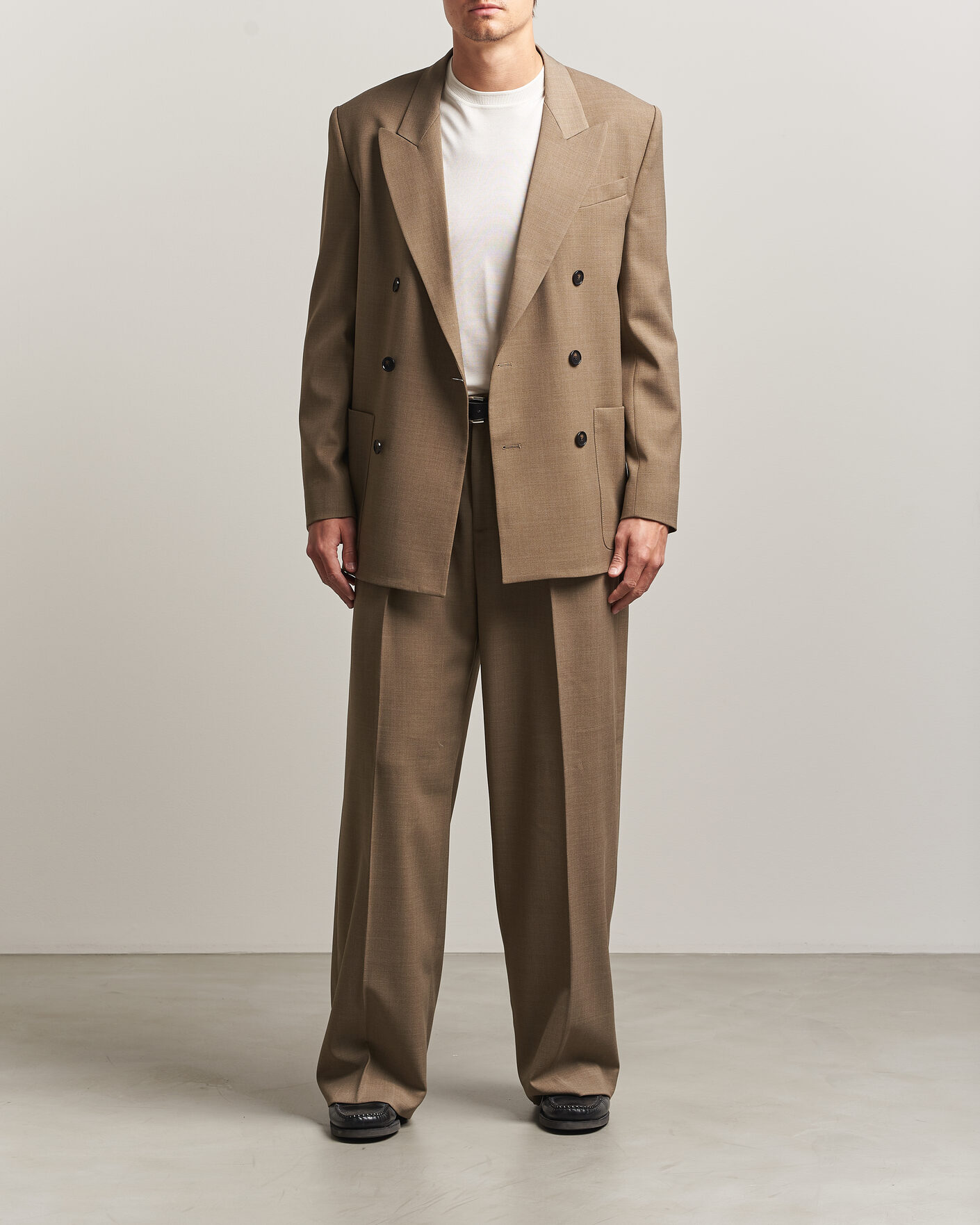 Hombres | Pantalones | Filippa K | Milo Wide Wool Trousers Light Driftwood