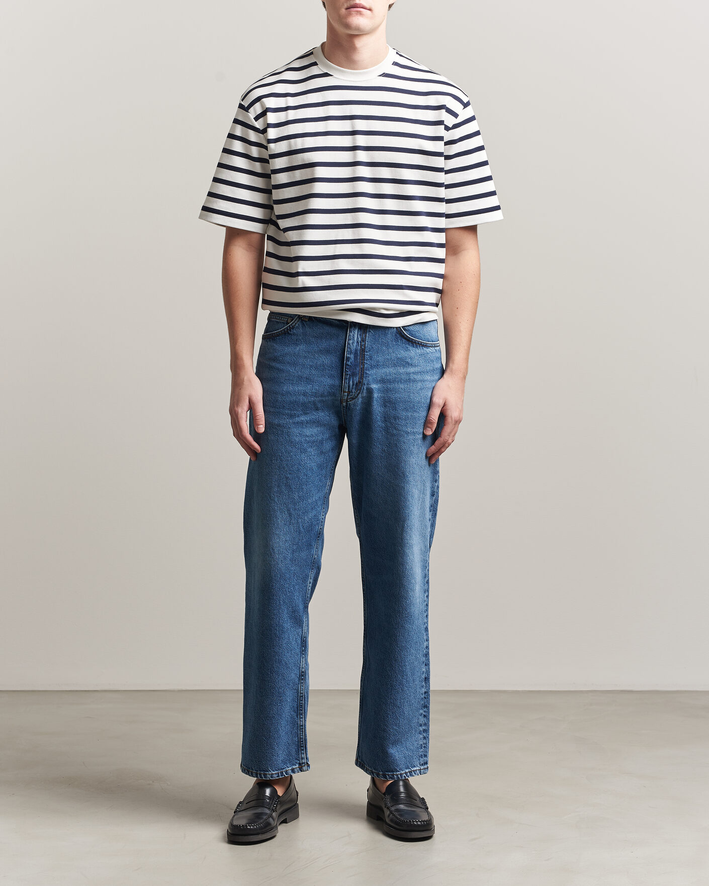 Hombres | Camisetas | Filippa K | Striped Crew Neck T-Shirt White/Navy
