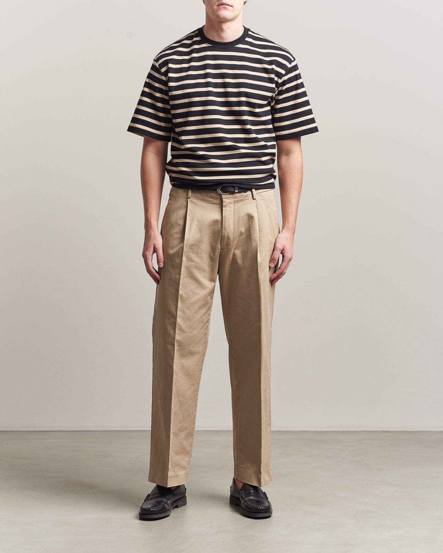 Hombres | Camisetas | Filippa K | Striped Crew Neck T-Shirt Black/Pearl