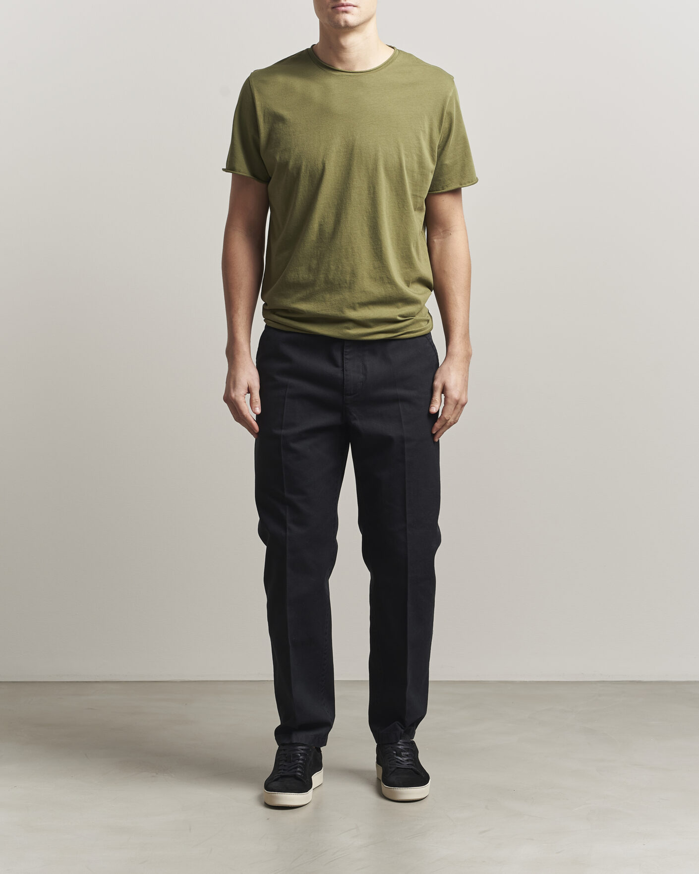 Hombres | Camisetas | Filippa K | Roll Neck Crew Neck T-Shirt Laurel Green