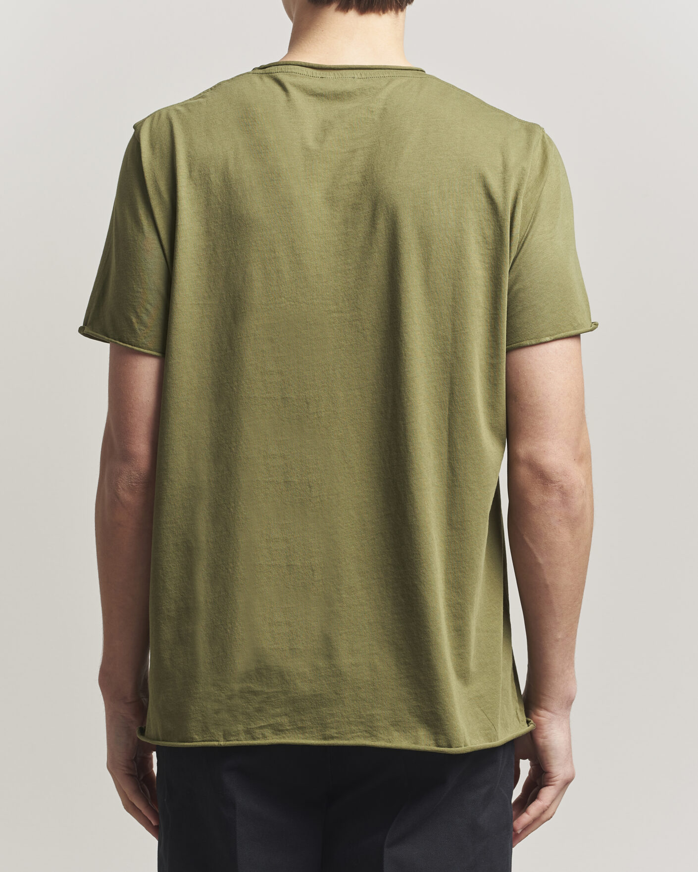 Hombres | Camisetas | Filippa K | Roll Neck Crew Neck T-Shirt Laurel Green