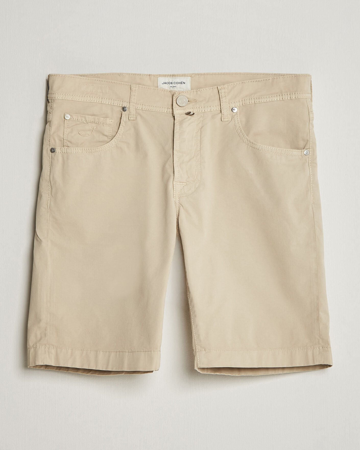 Hombres | Pantalones cortos | Jacob Cohën | Nicolas Cotton Gabardine Shorts Beige