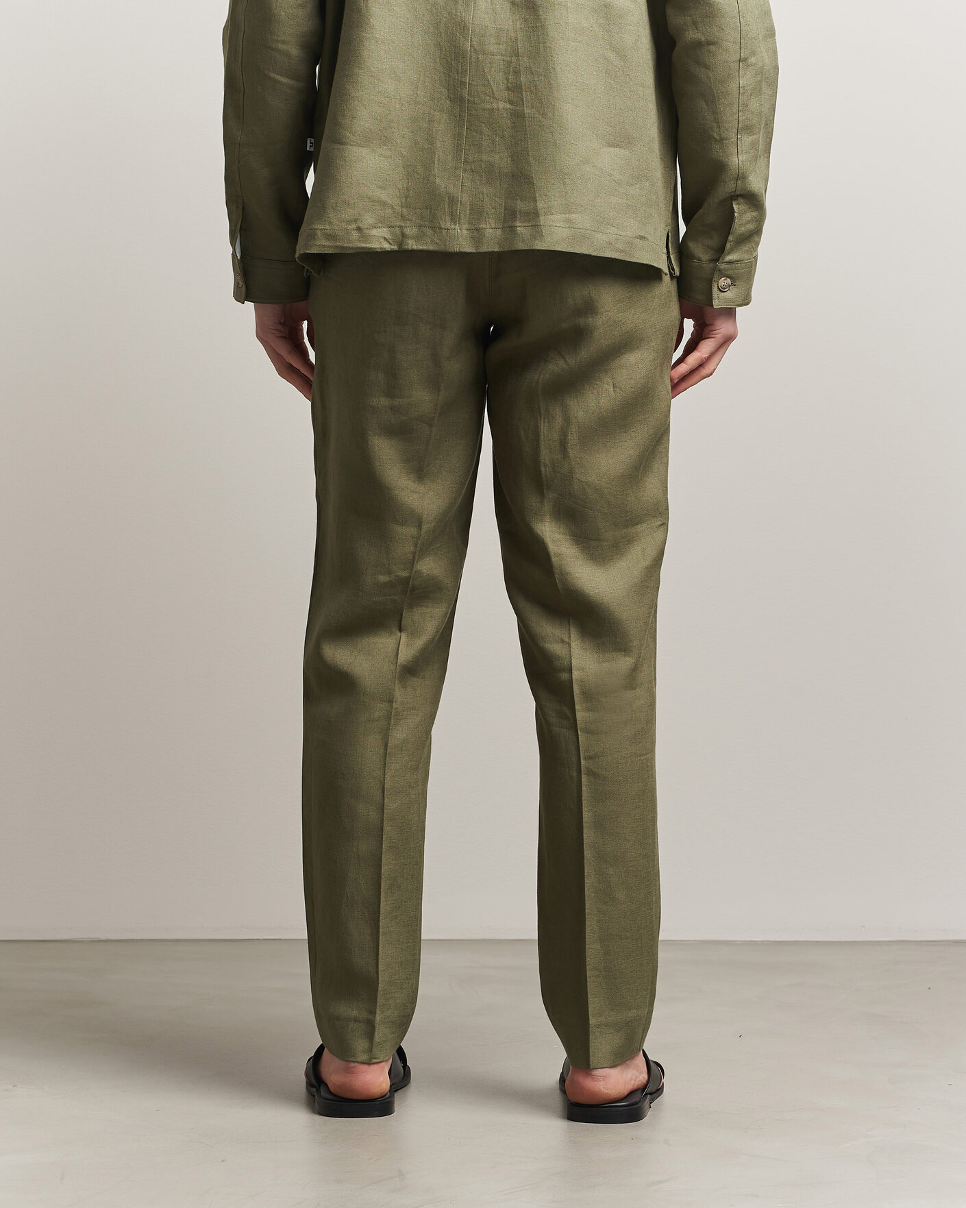 Hombres | Pantalones | J.Lindeberg | Soren Drape Linen Pants Kalamata