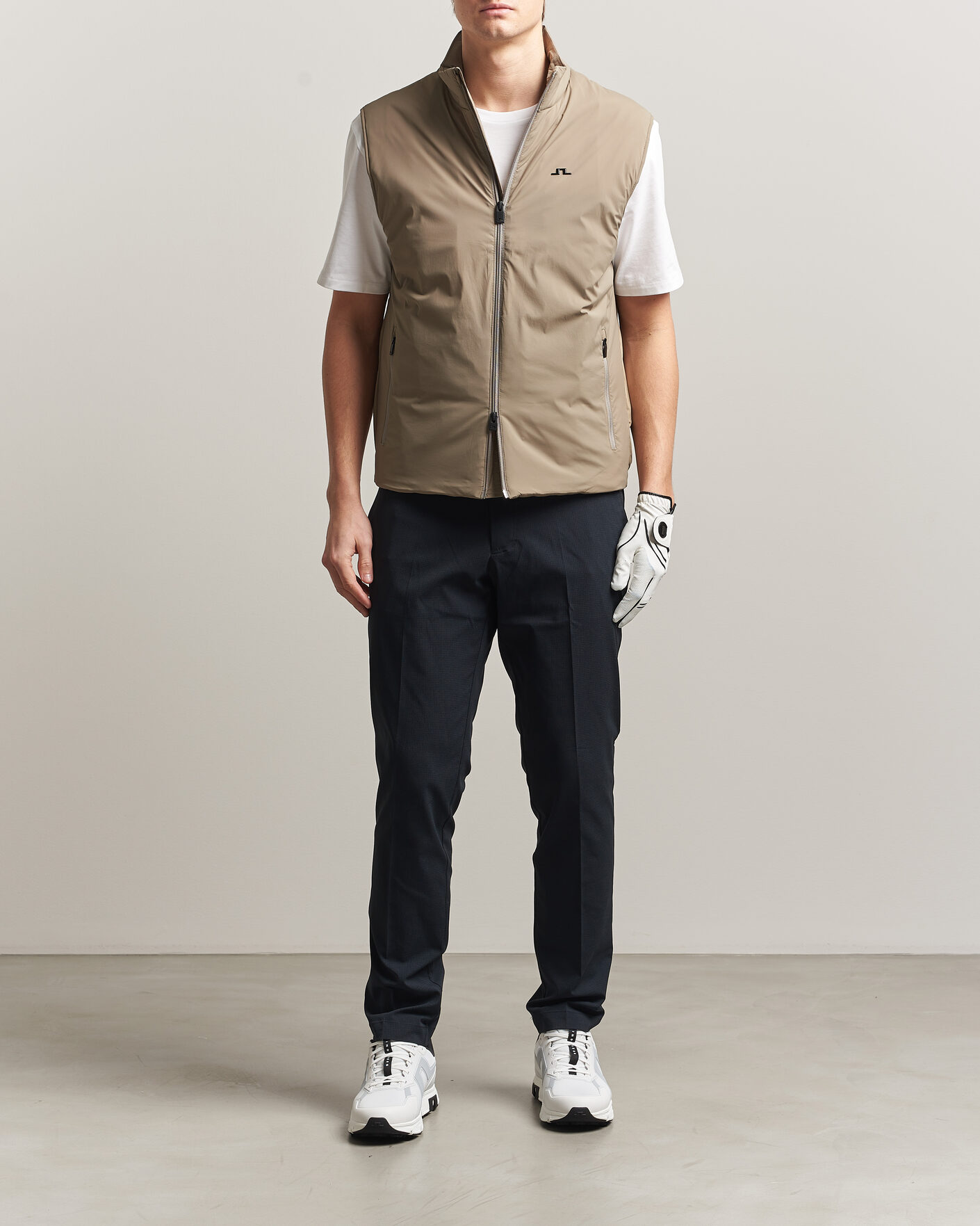 Hombres | Chalecos | J.Lindeberg | Timor Hybrid Vest Brindle