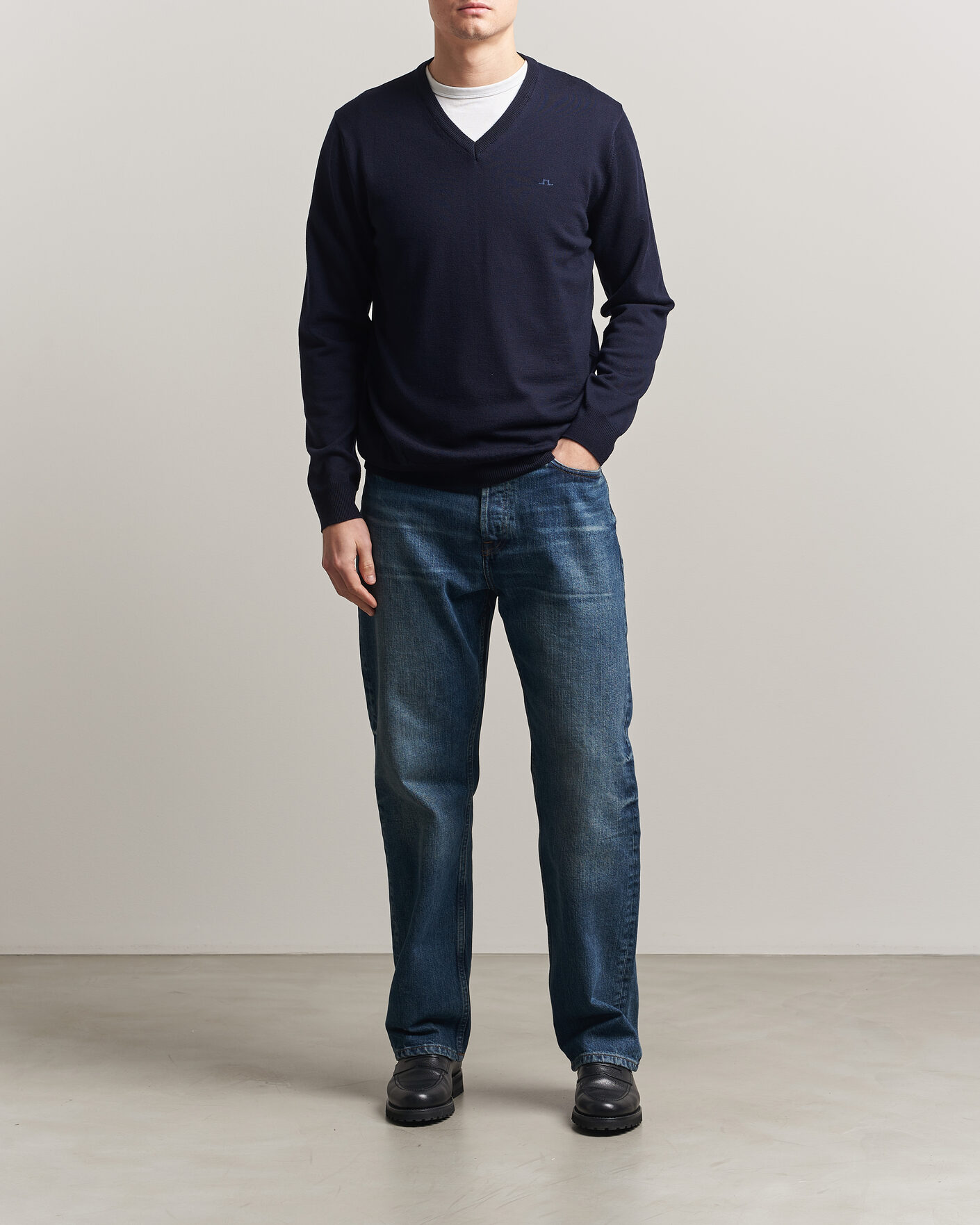 Hombres | Jerséis y prendas de punto | J.Lindeberg | Lymann Merino V-Neck Pullover JL Navy