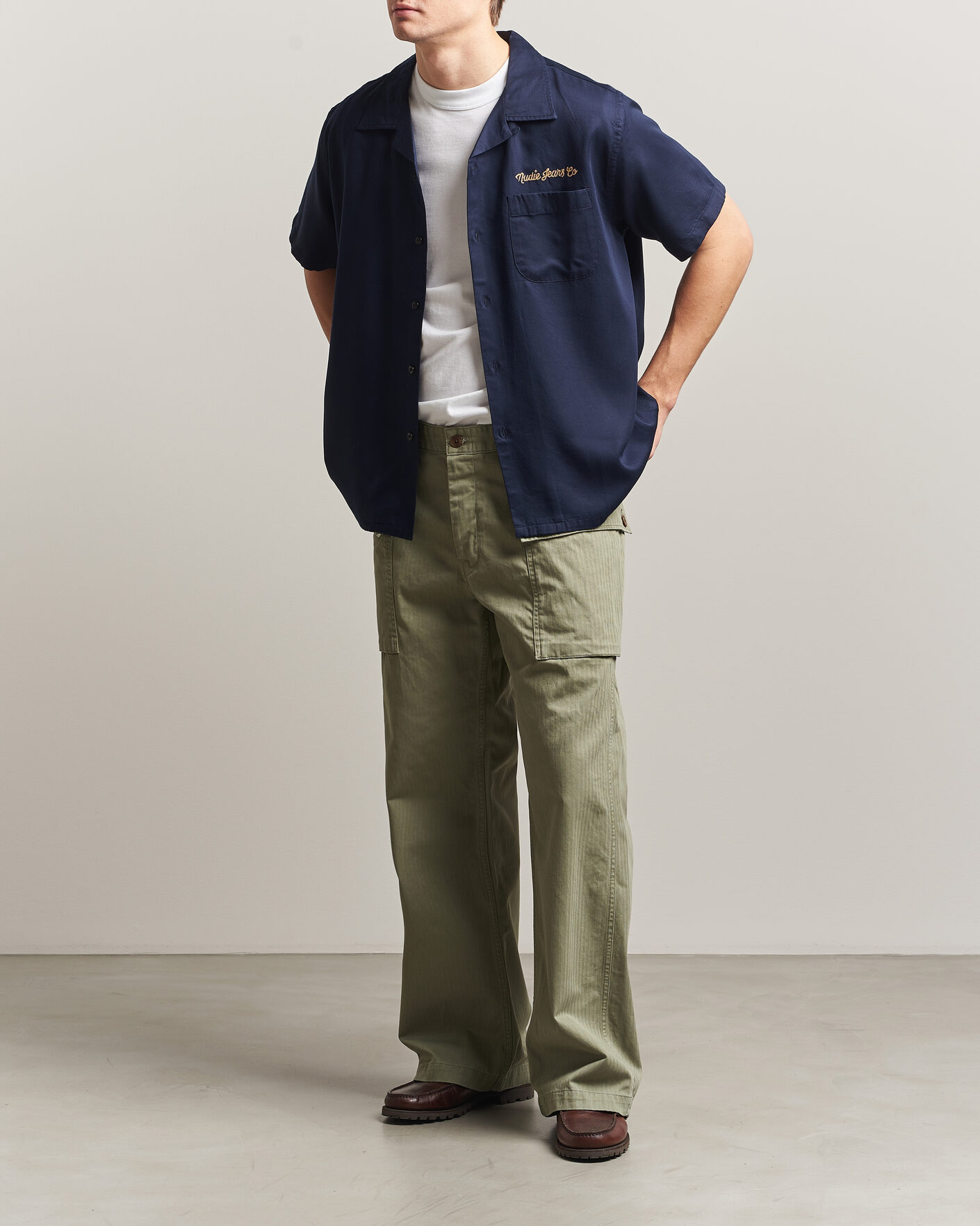 Hombres | Pantalones | Nudie Jeans | Loud Larry Pants Pale Green