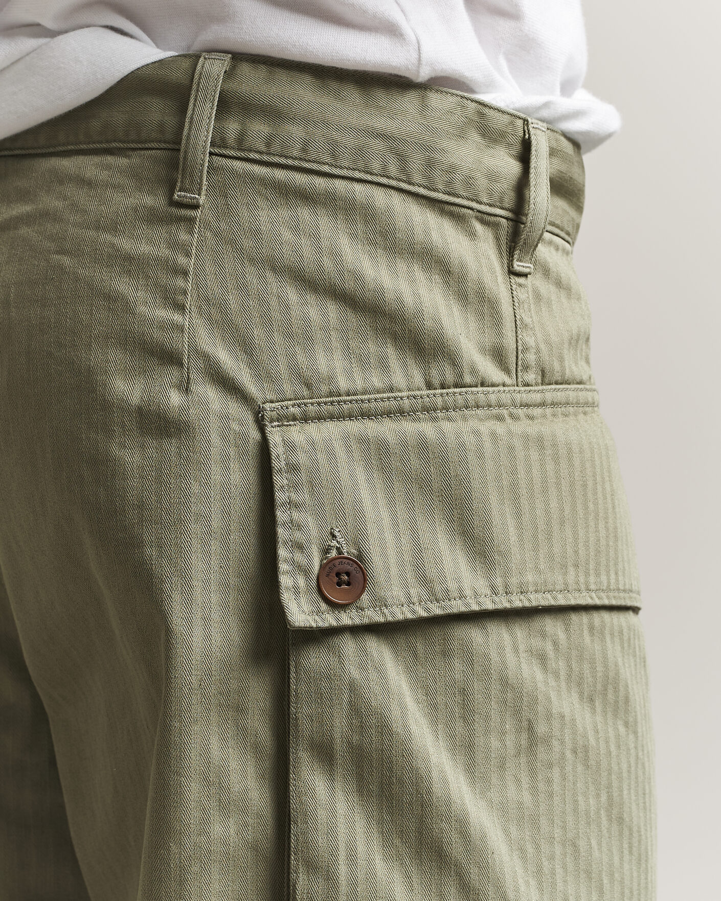 Hombres | Pantalones | Nudie Jeans | Loud Larry Pants Pale Green