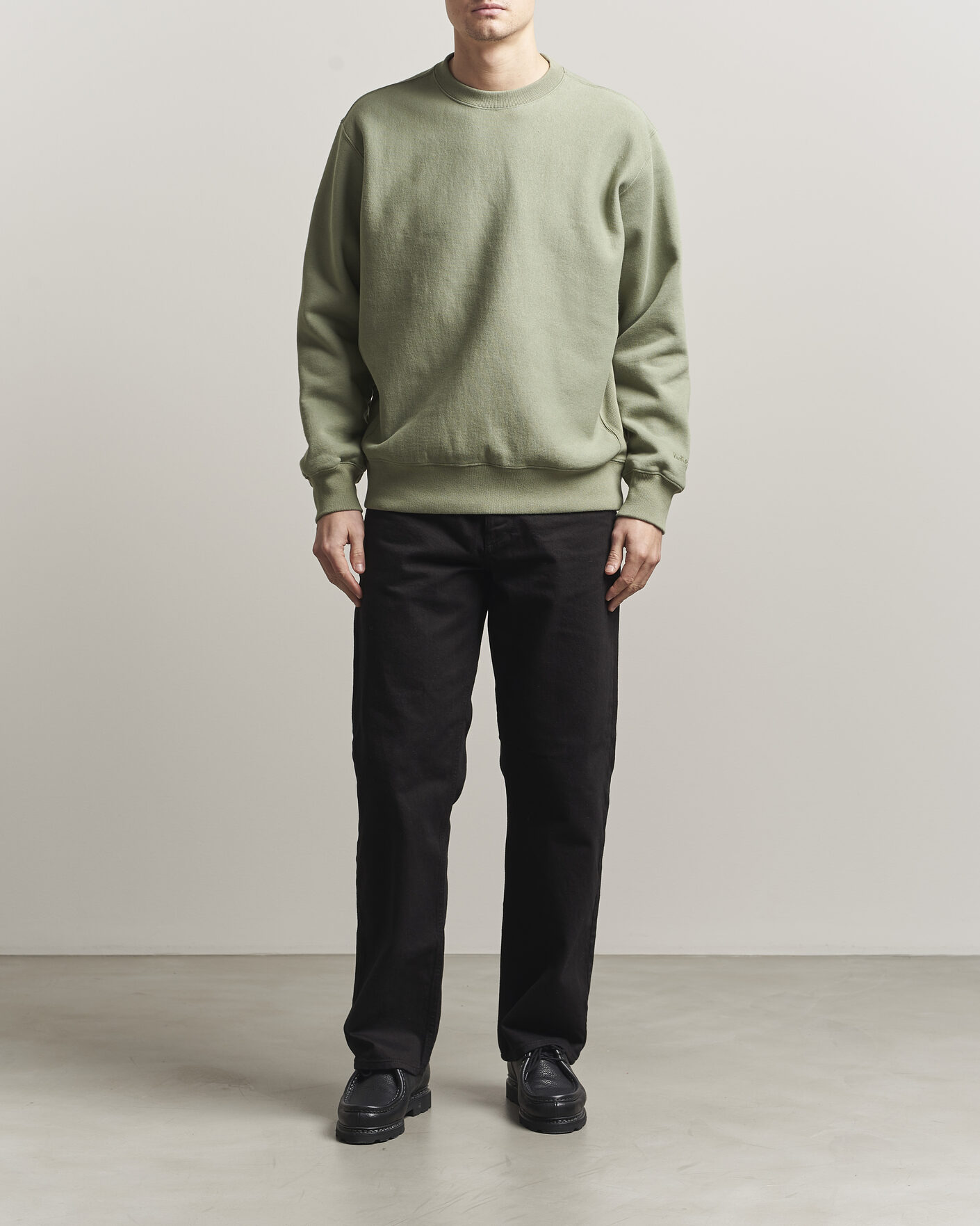 Hombres | Jerséis y prendas de punto | Nudie Jeans | Hasse Crew Neck Sweatshirt Green