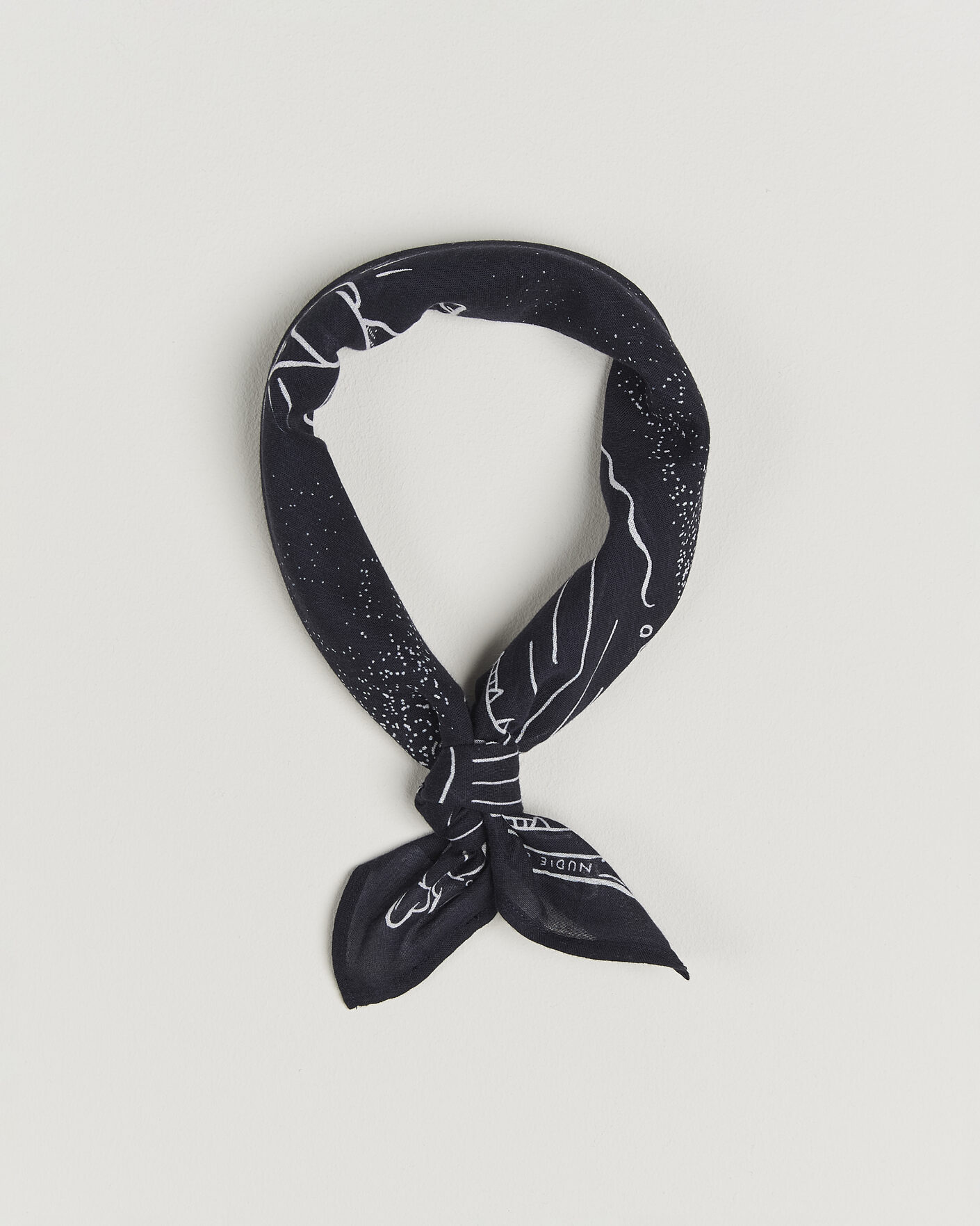 Hombres | Bufandas elegantes | Nudie Jeans | Ingrid Printed Bandana Blue