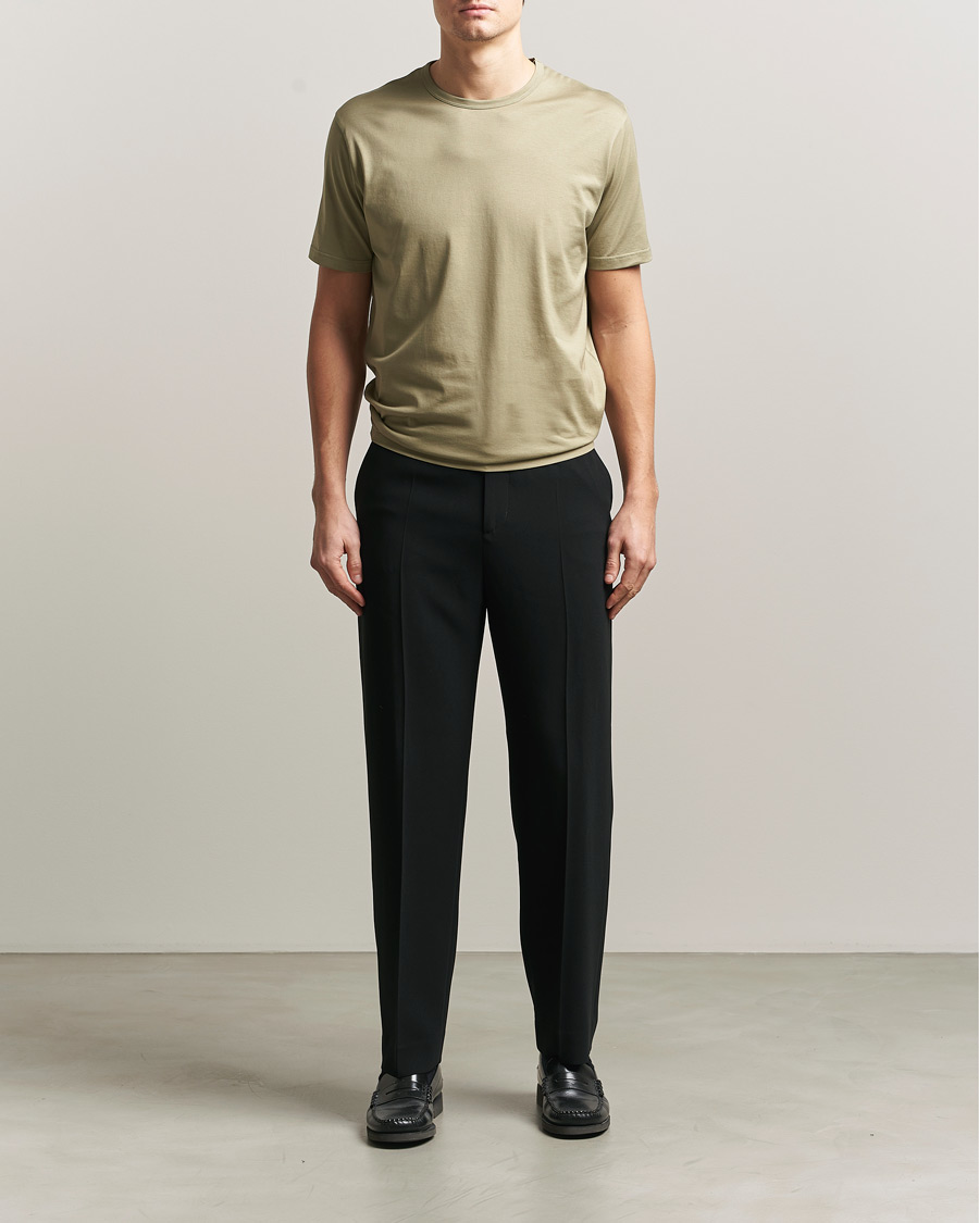 Hombres | Camisetas | Sunspel | Crew Neck Q82 Cotton T-Shirt Pistachio