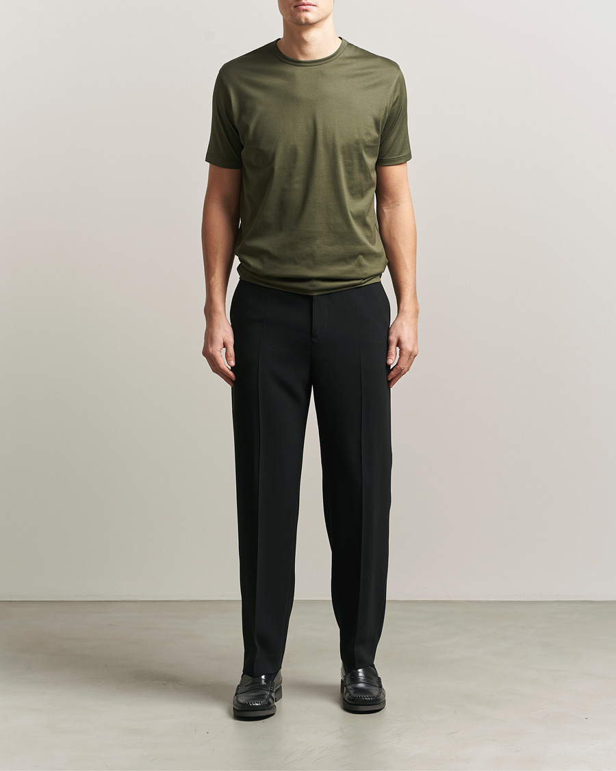 Hombres | Camisetas | Sunspel | Crew Neck Q82 Cotton T-Shirt Deep Olive