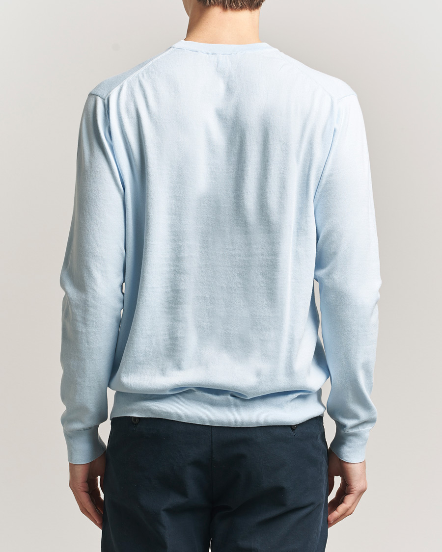 Hombres | Jerséis y prendas de punto | Sunspel | Lightweight Knitted Cotton Crew Pastel Blue