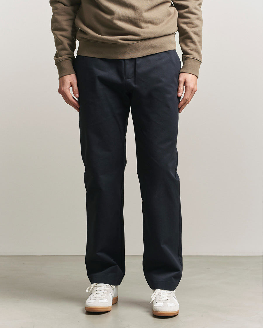 Hombres | Pantalones | Sunspel | Soft Cotton Drill Trousers Navy