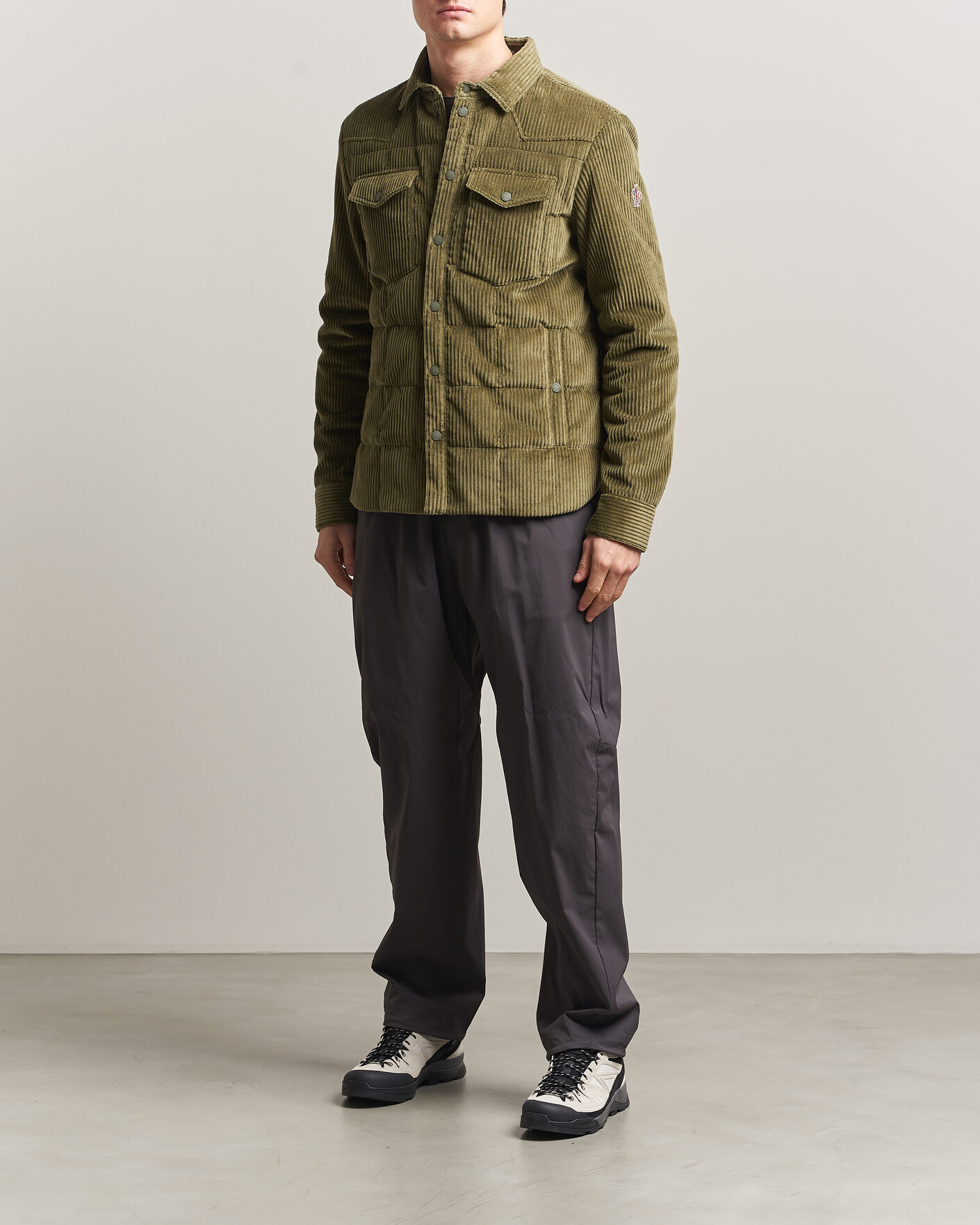 Hombres | Abrigos y chaquetas | Moncler Grenoble | Gelt Corduroy Shirt Jacket Military Green