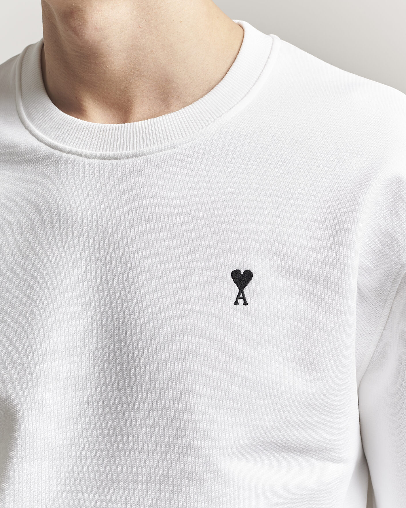 Hombres | Jerséis y prendas de punto | AMI | Contrast Heart Logo Sweatshirt White