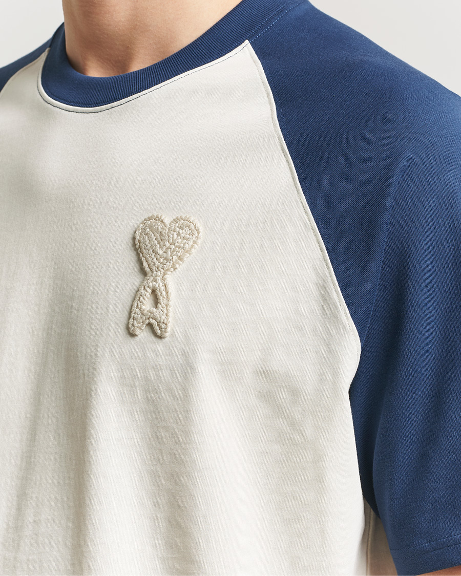 Hombres | Camisetas | AMI | Knitted Heart Logo T-Shirt Creme/Navy